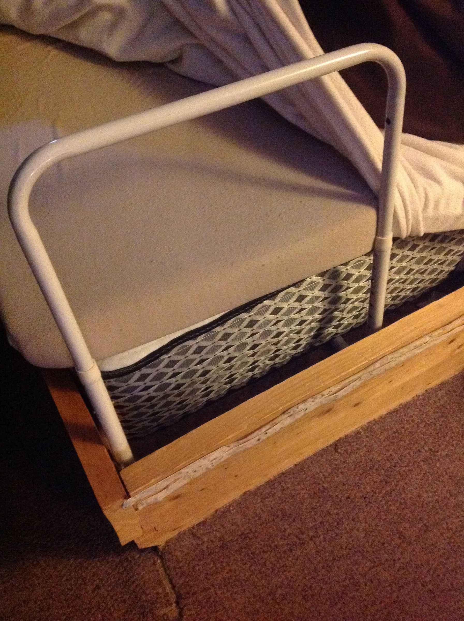 Bed Sheet Lifter 4 Steps Instructables