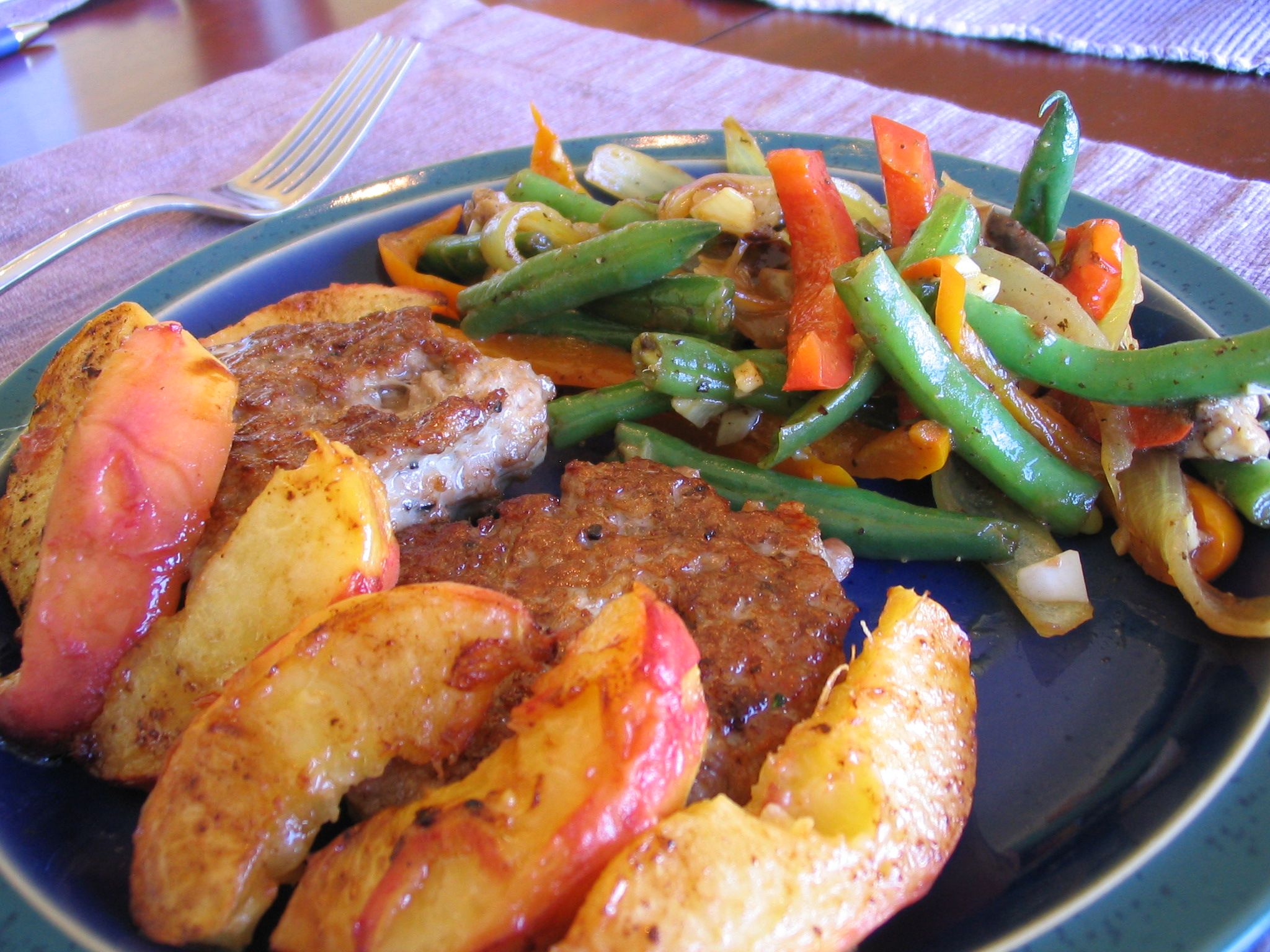 Peaches and Sausage : 4 Steps (with Pictures) - Instructables