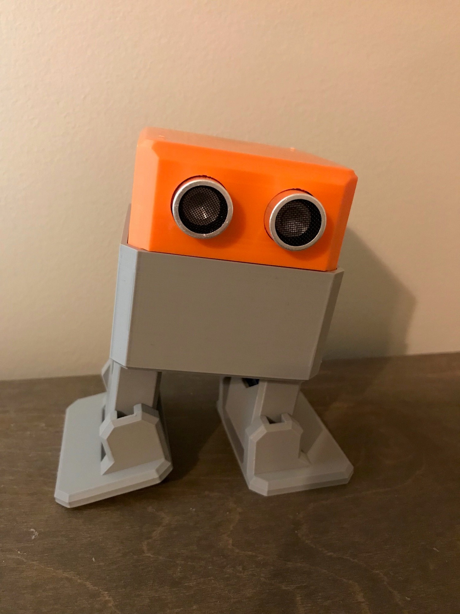 Отто робот на ардуино