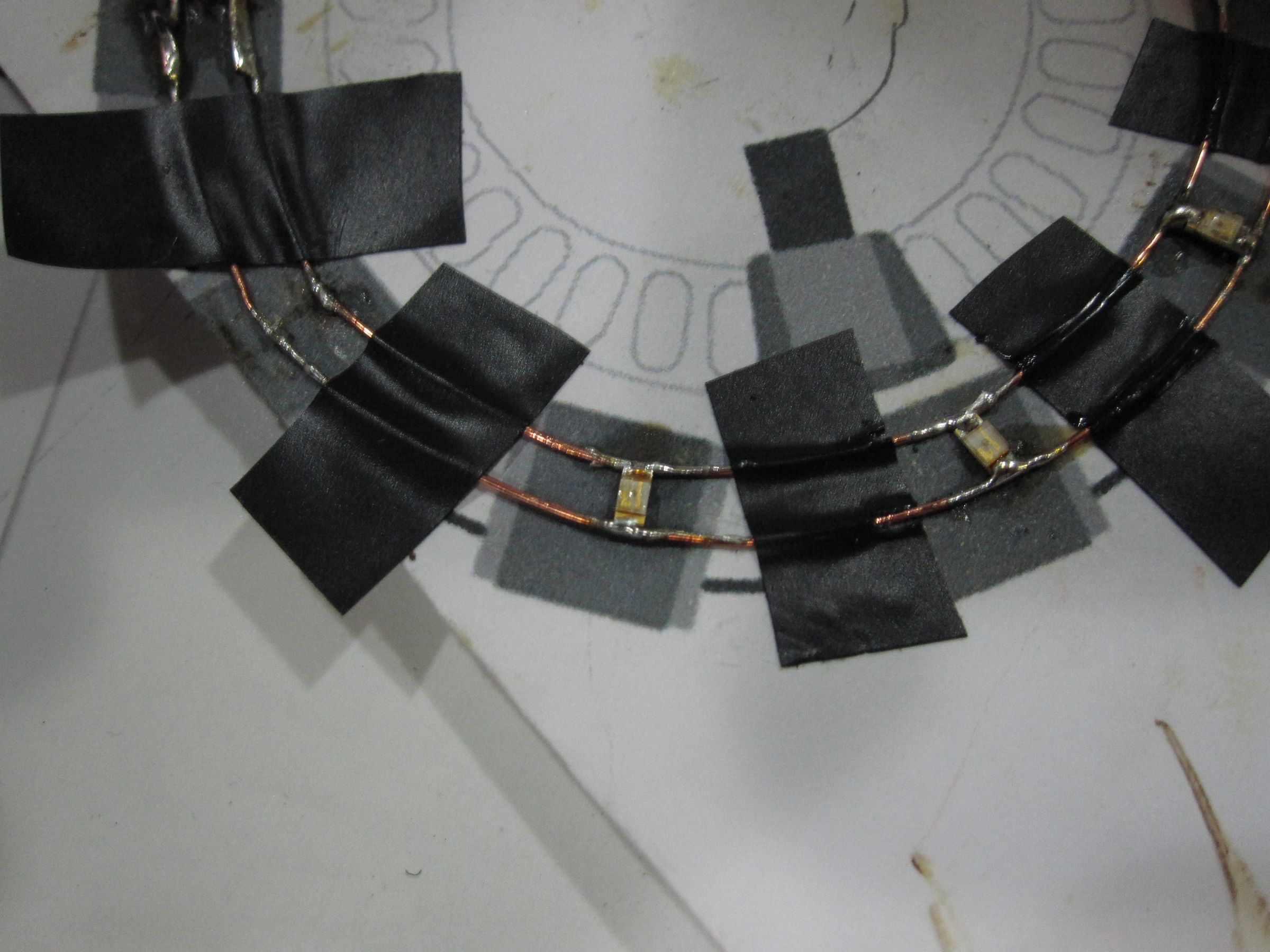 Iron Man Arc Reactor Video Tutorial, DIY Wearable 8 Steps Instructables