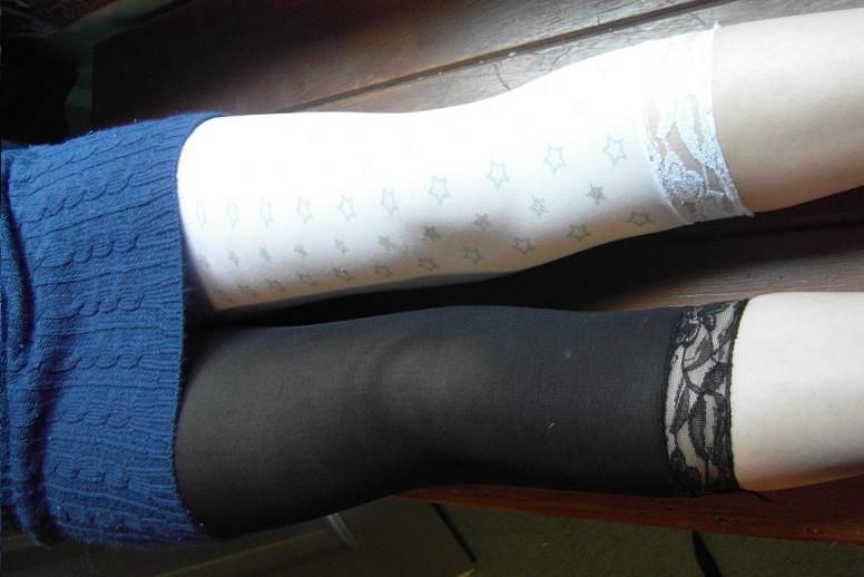 DIY guide for Cute, two-toned tights with step-by-step instructions