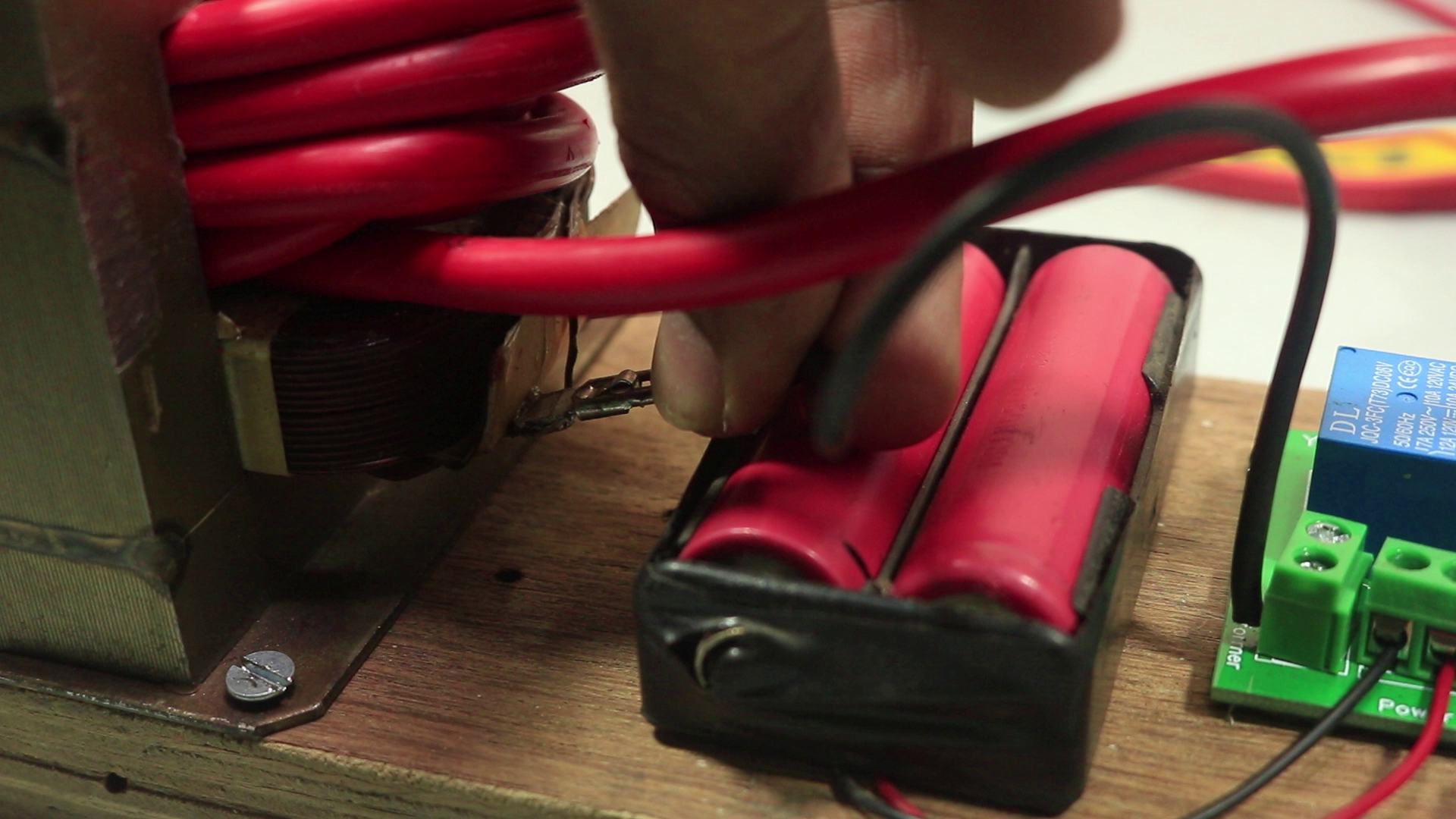 DIY Battery Spot Welder! 8 Steps (with Pictures) Instructables