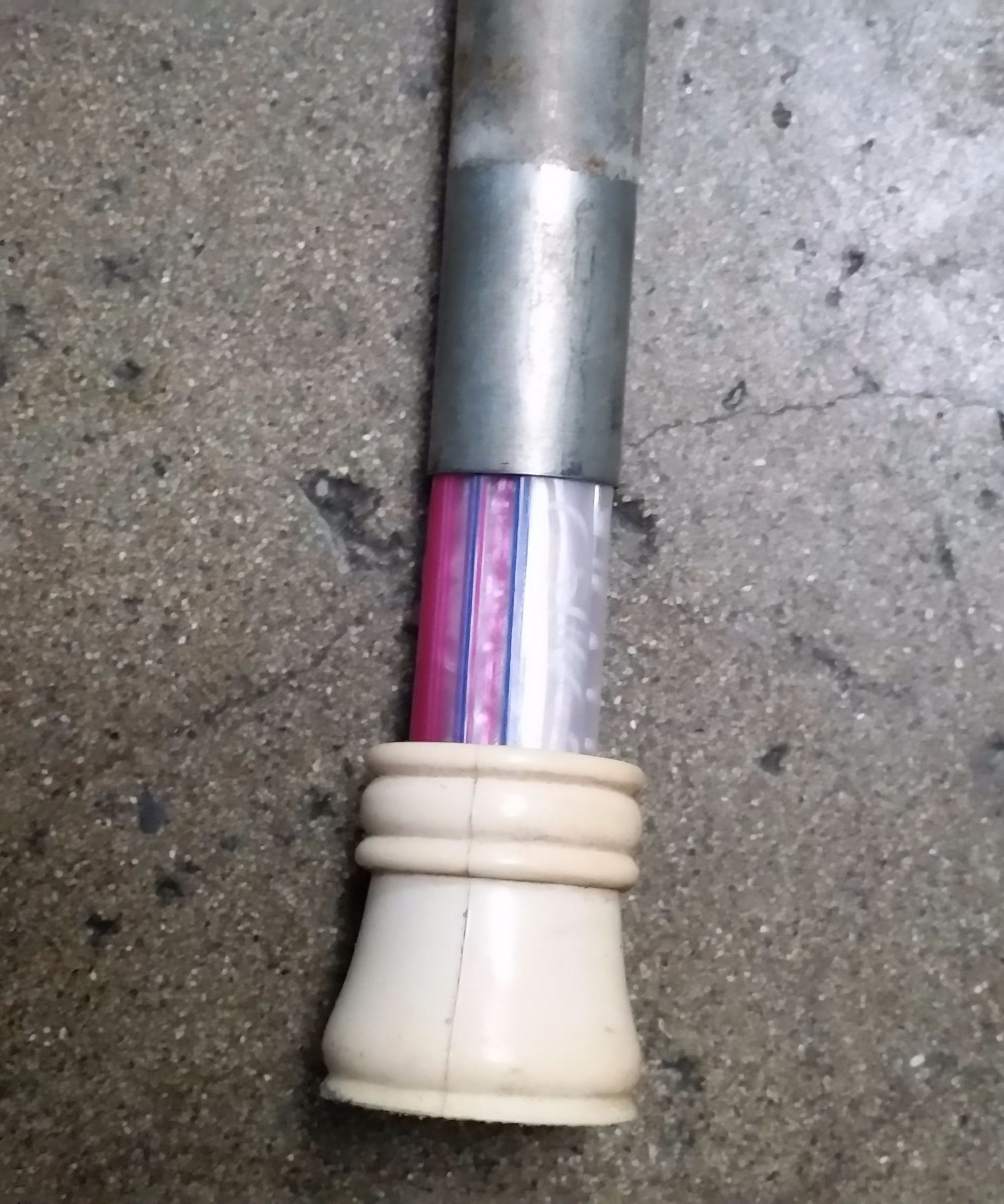 Curtain Rod  Hiding Spot