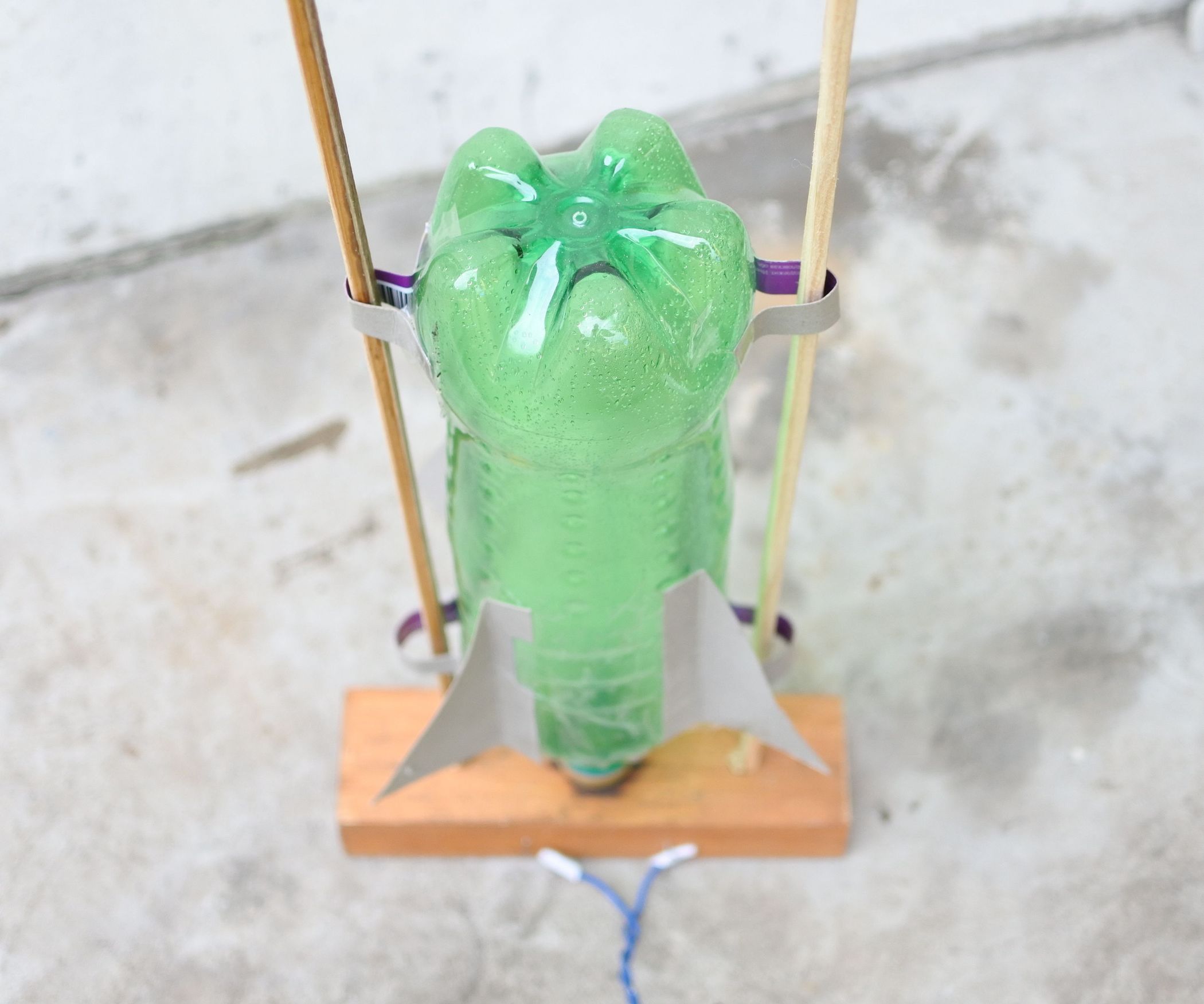 The Simplest Rocket Ever : 7 Steps (with Pictures) - Instructables