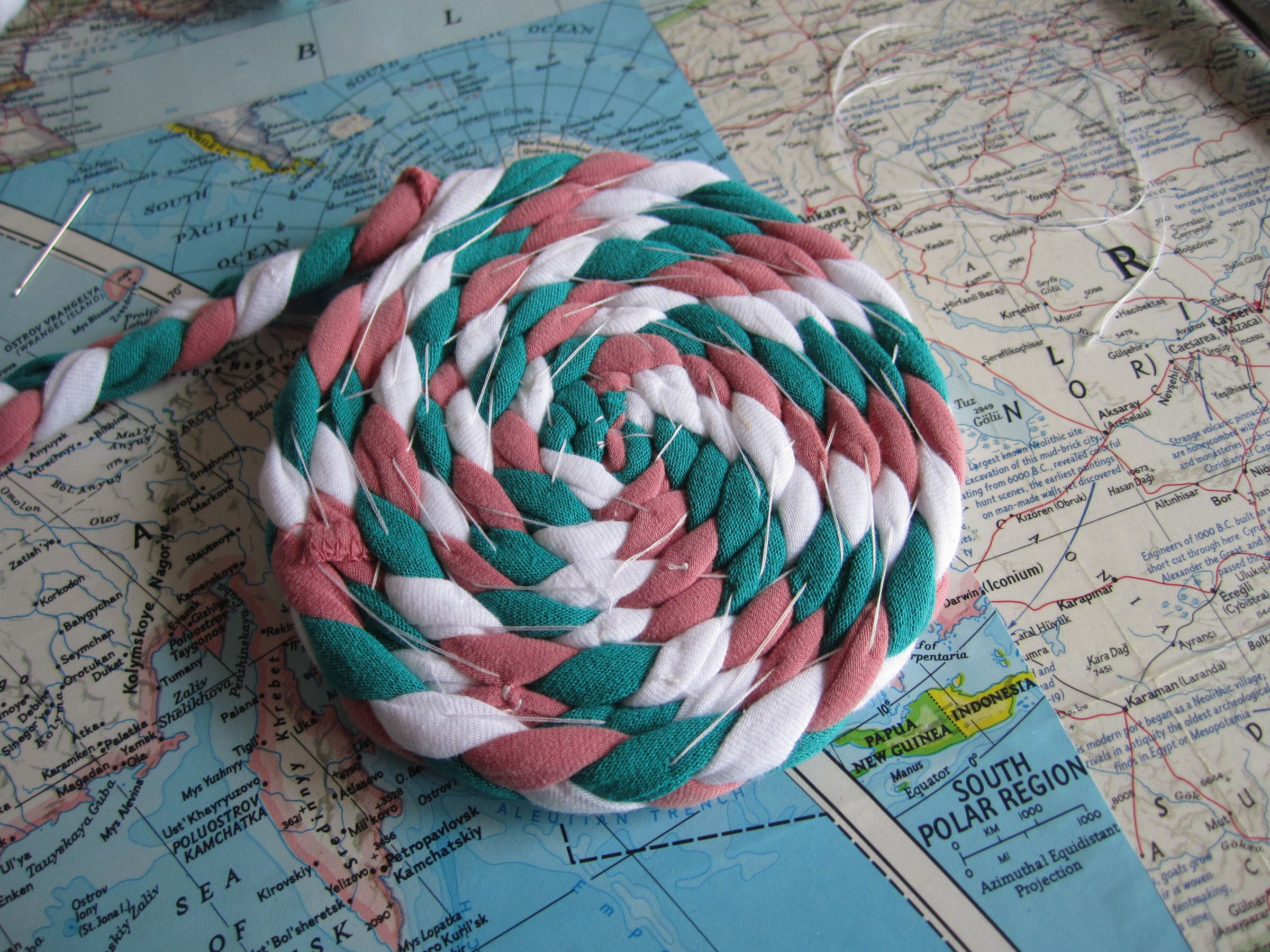 Braided Tshirt Yarn Basket 7 Steps (with Pictures) Instructables