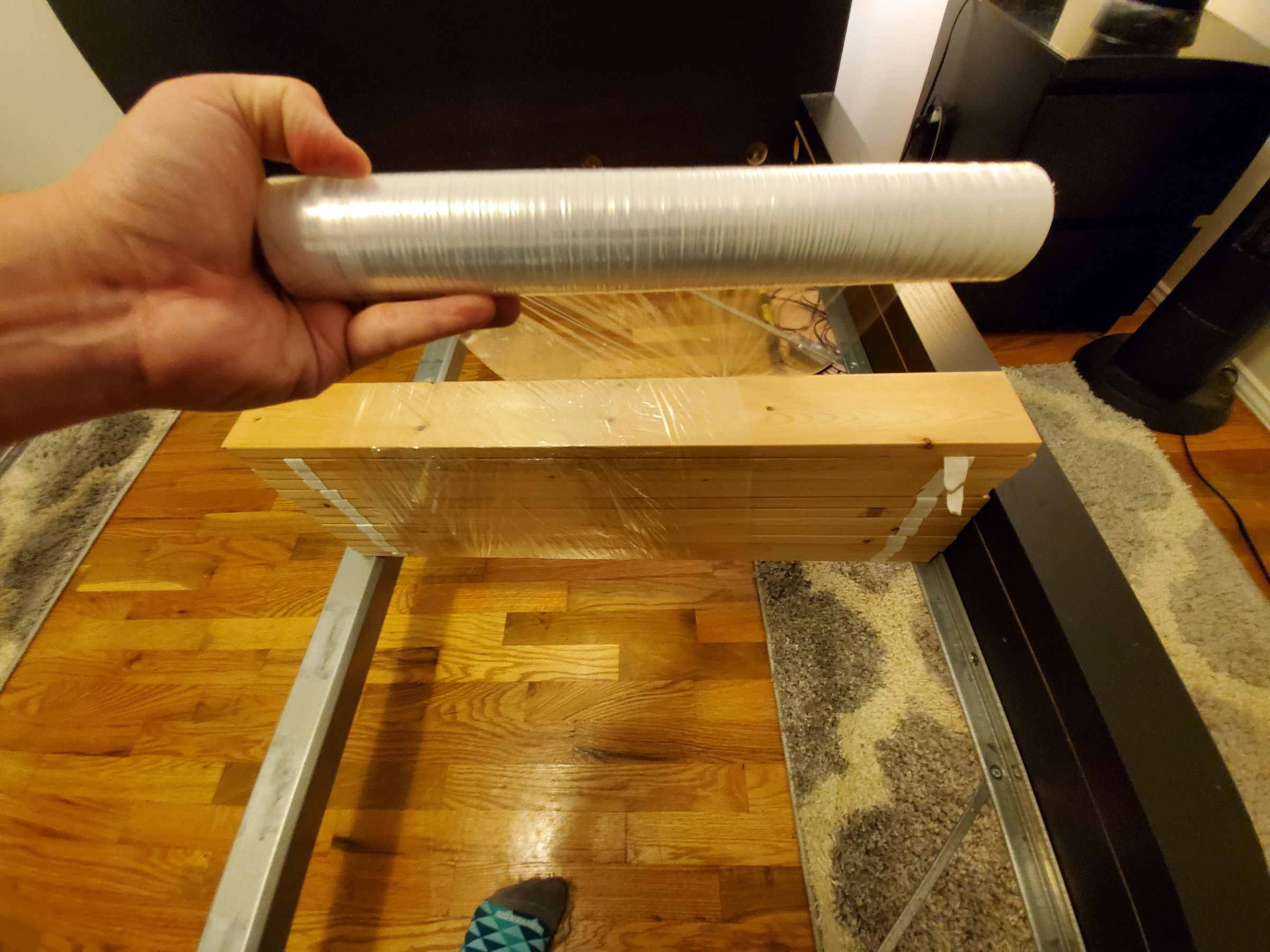 Move Your Bed Slats (The Easy Way) 4 Steps (with Pictures