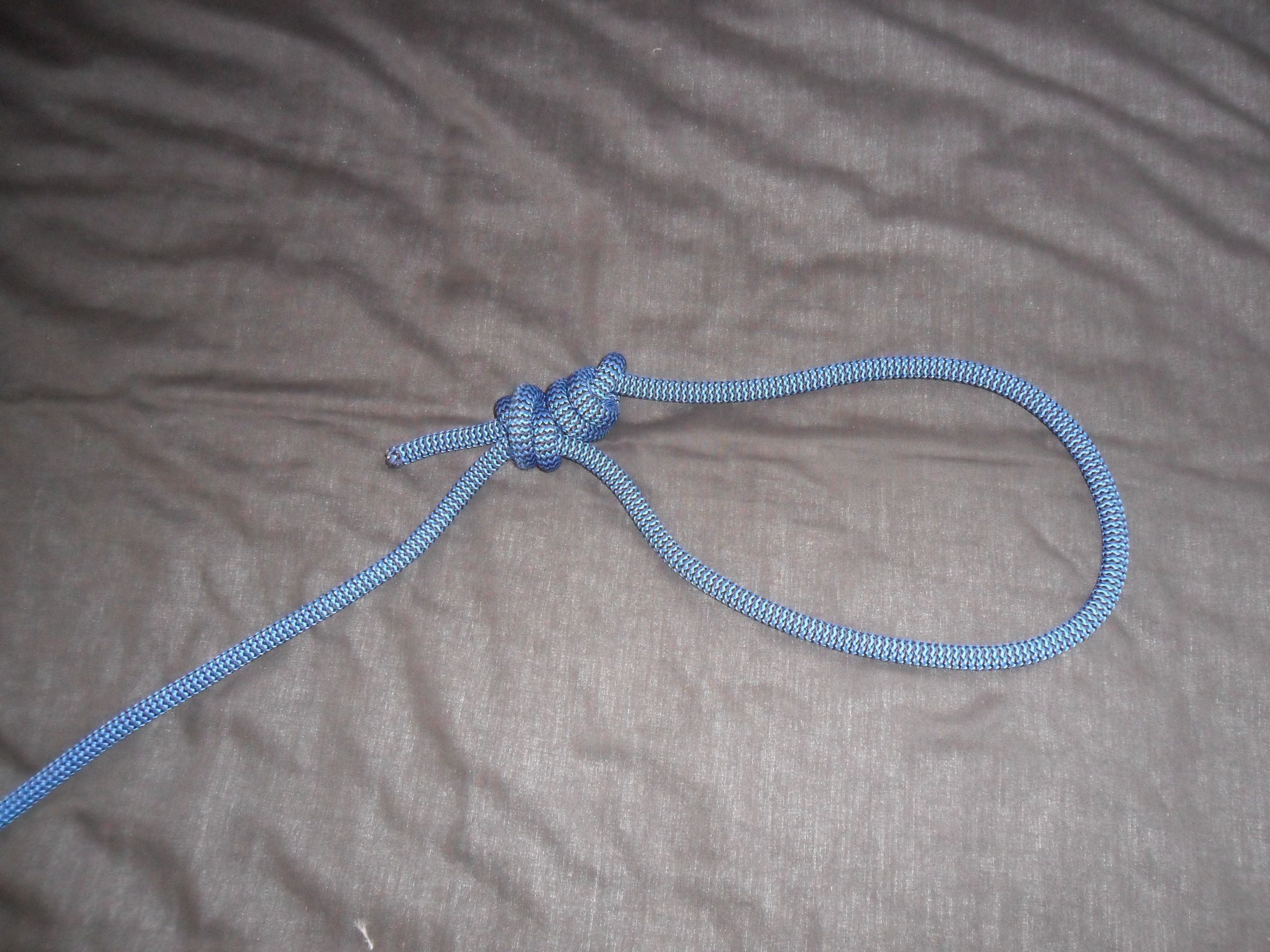 How to Tie a Rope Harness for Hill Walking. Instructables