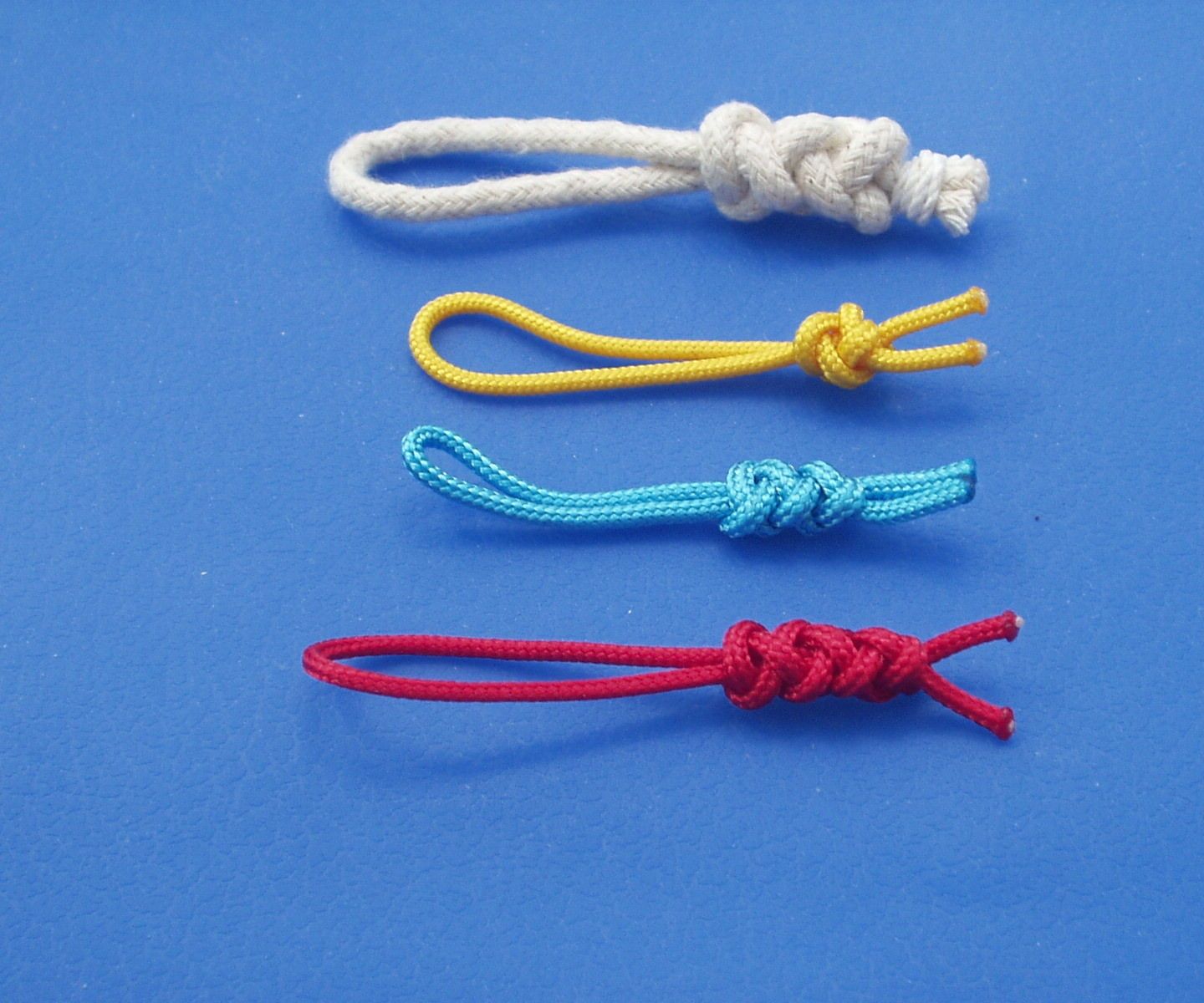 ABOK 782 Two Strand Diamond Knot 8 Steps Instructables