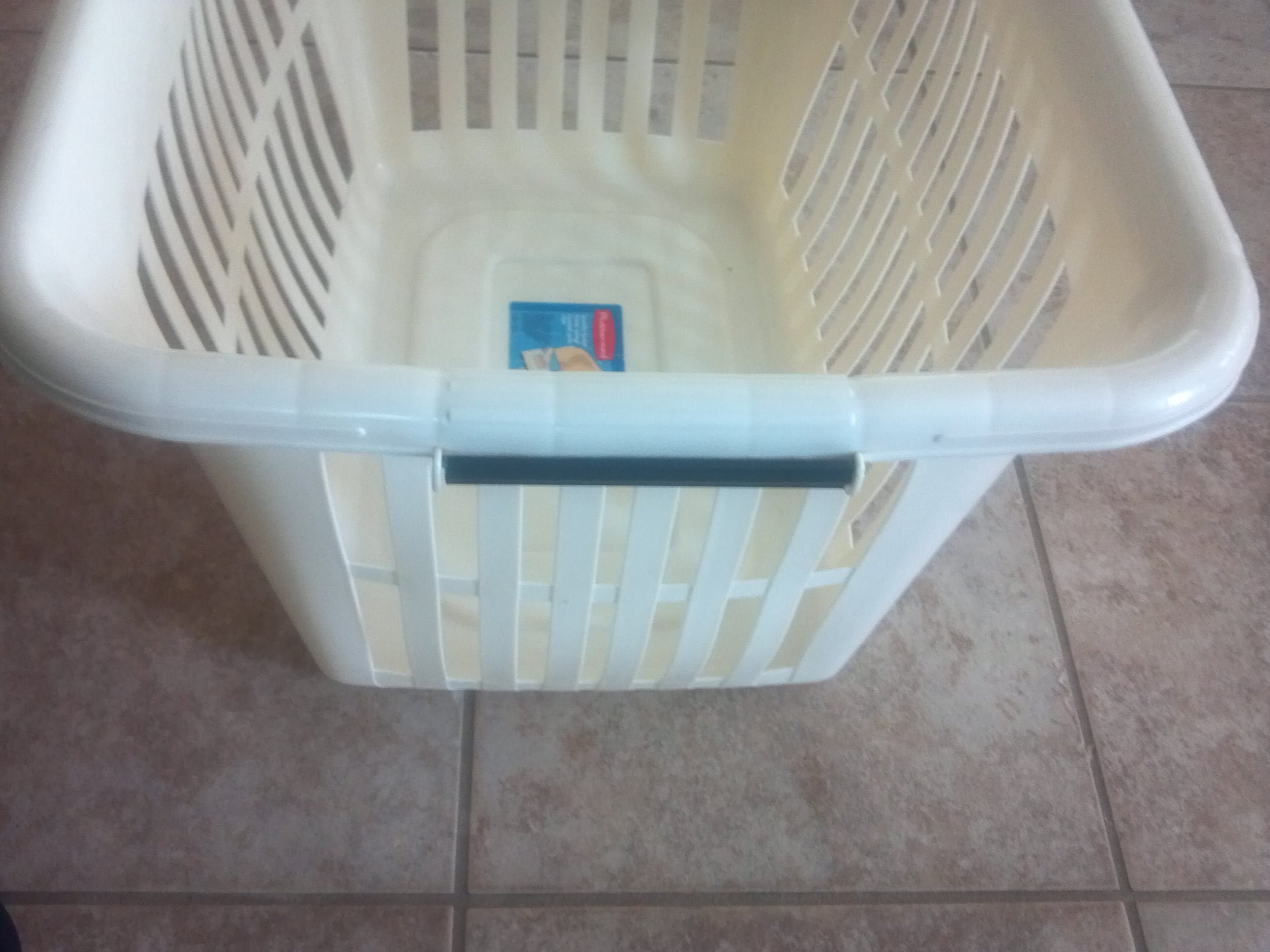 Housewares Repair Laundry Basket Grab Handle. I Made It at