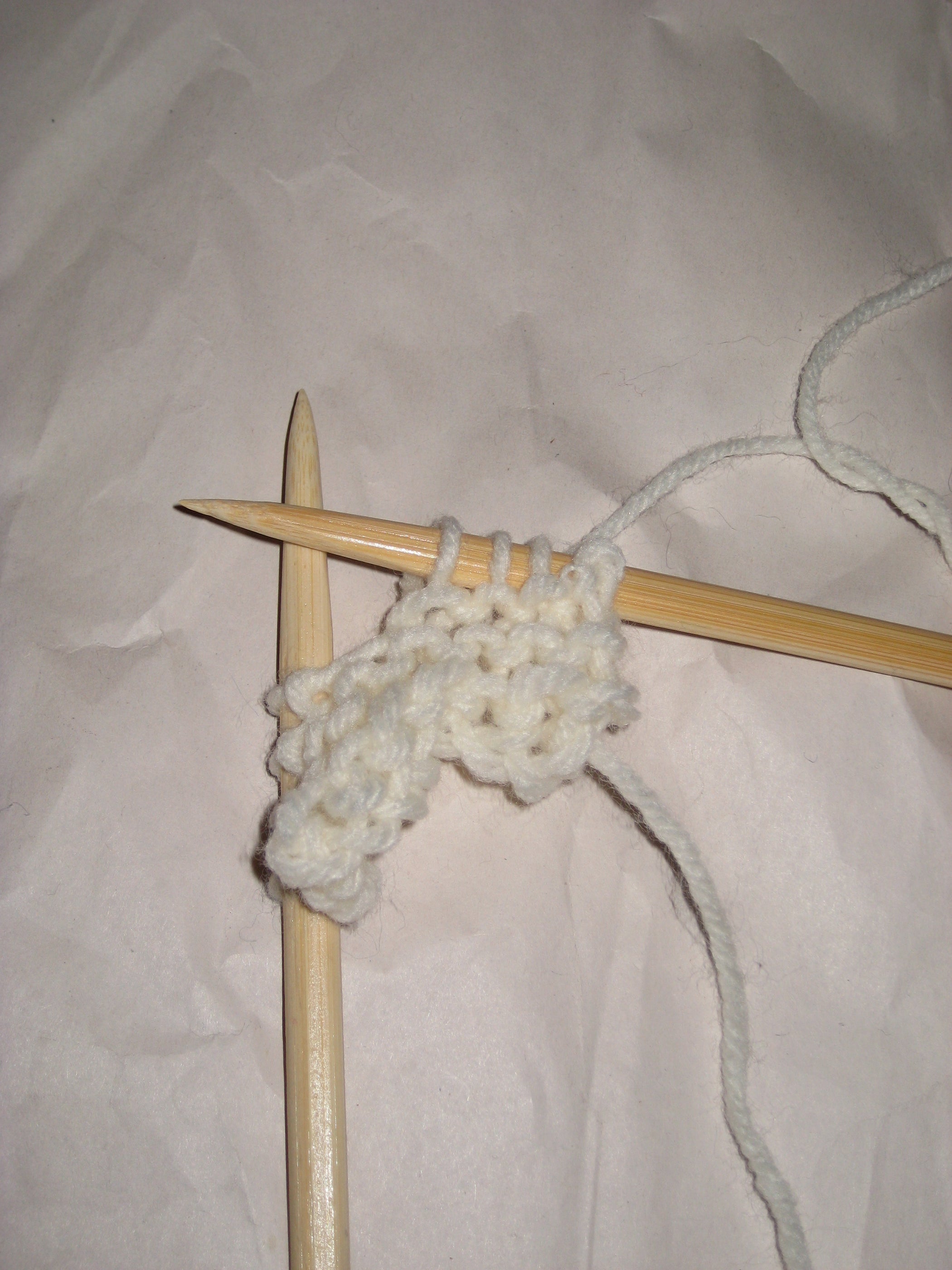 Turn Disposable Chopsticks Into Knitting Needles 3 Steps (with