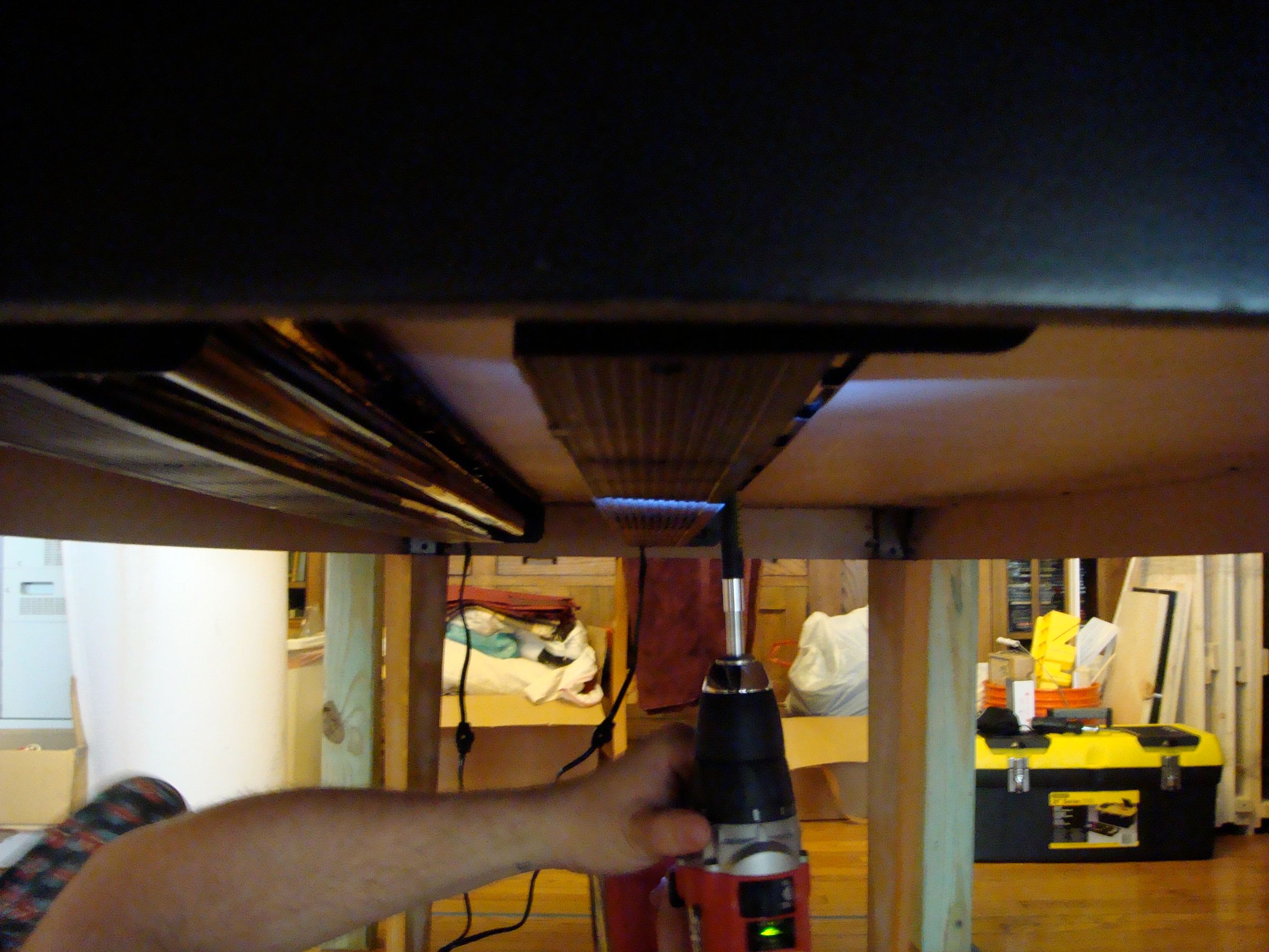 Build a Profesional Style Screen Printing Table 5 Steps Instructables