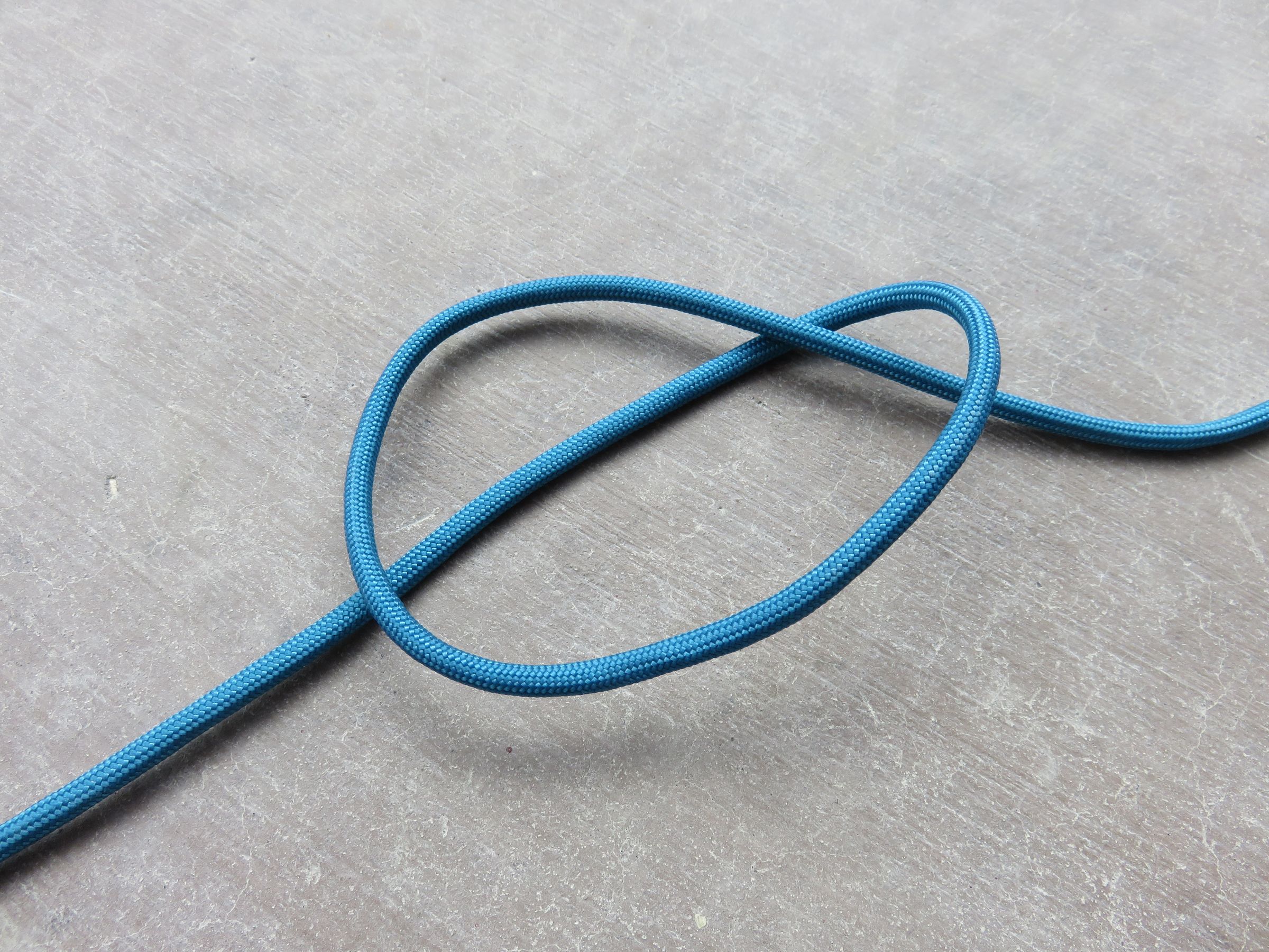The Only Knot You Need to Know. 5 Steps (with Pictures) Instructables