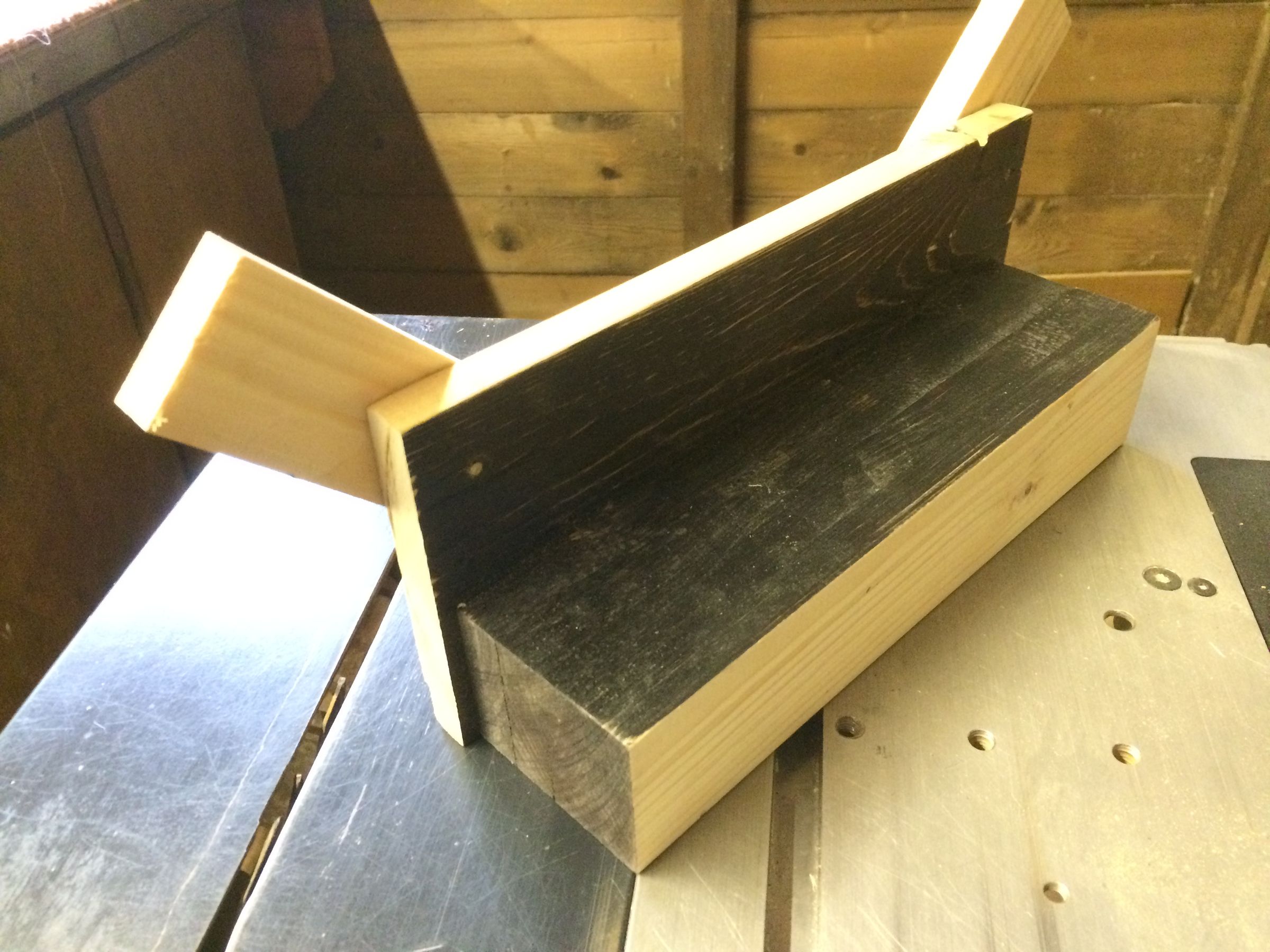 How to Make a Spline Jig (Use With Table Saw OR Router) 4 Steps (with