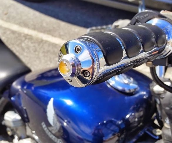 Motorcycle LED Bar End Blinkers : 4 Steps - Instructables