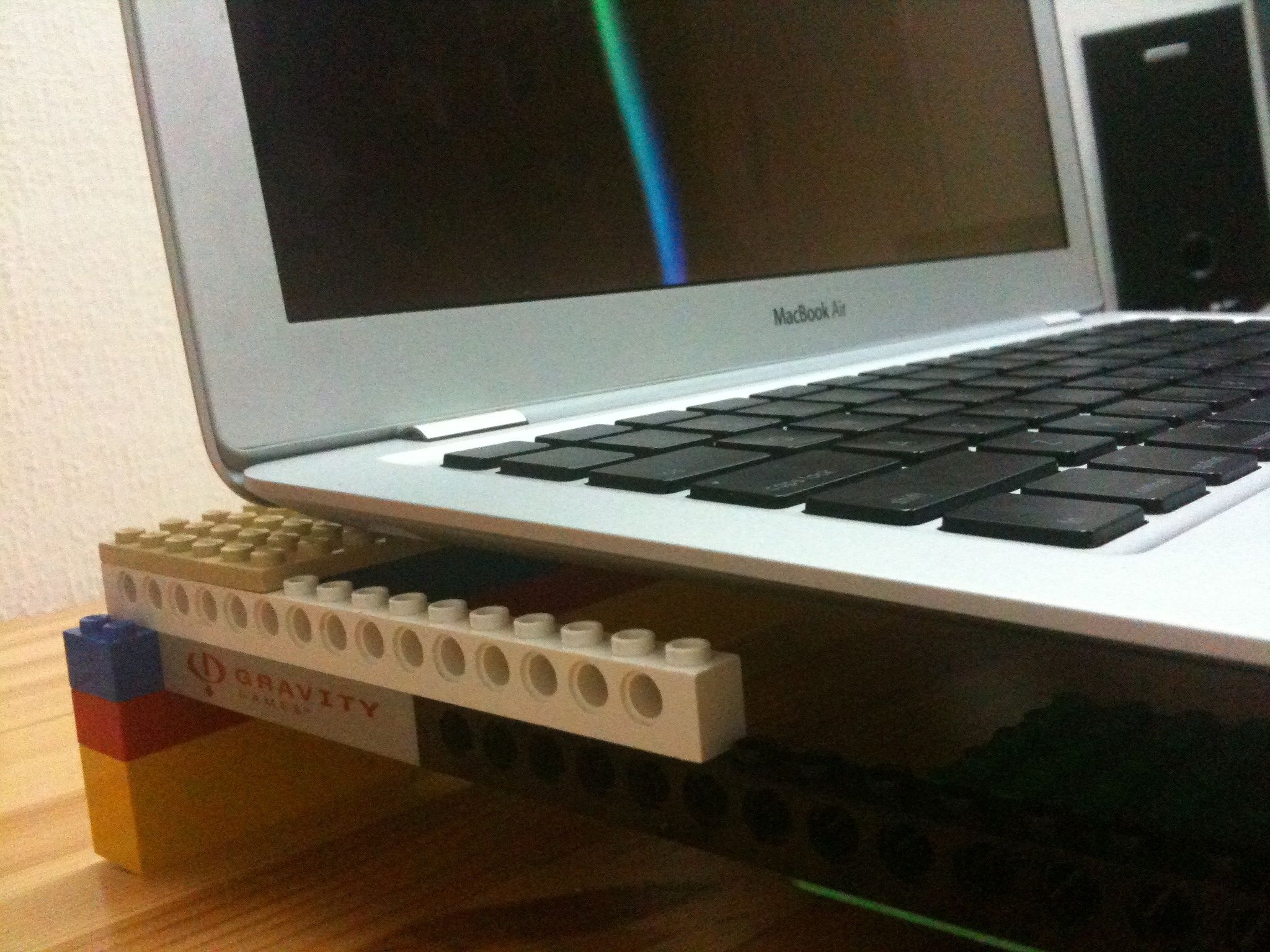 Quick Lego Laptop Stand 3 Steps Instructables