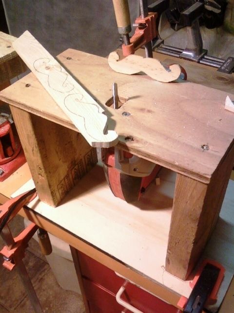 Jigsaw to Scroll Saw Conversion : 7 