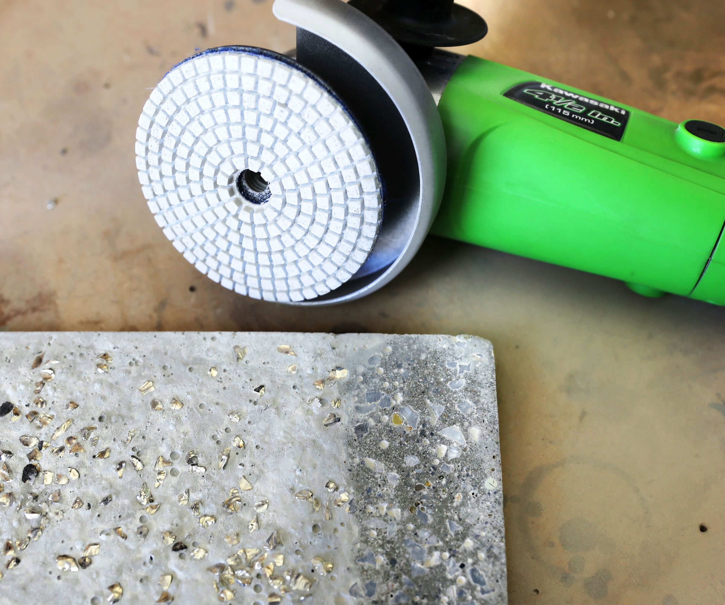 Concrete Finishing : 7 Steps 