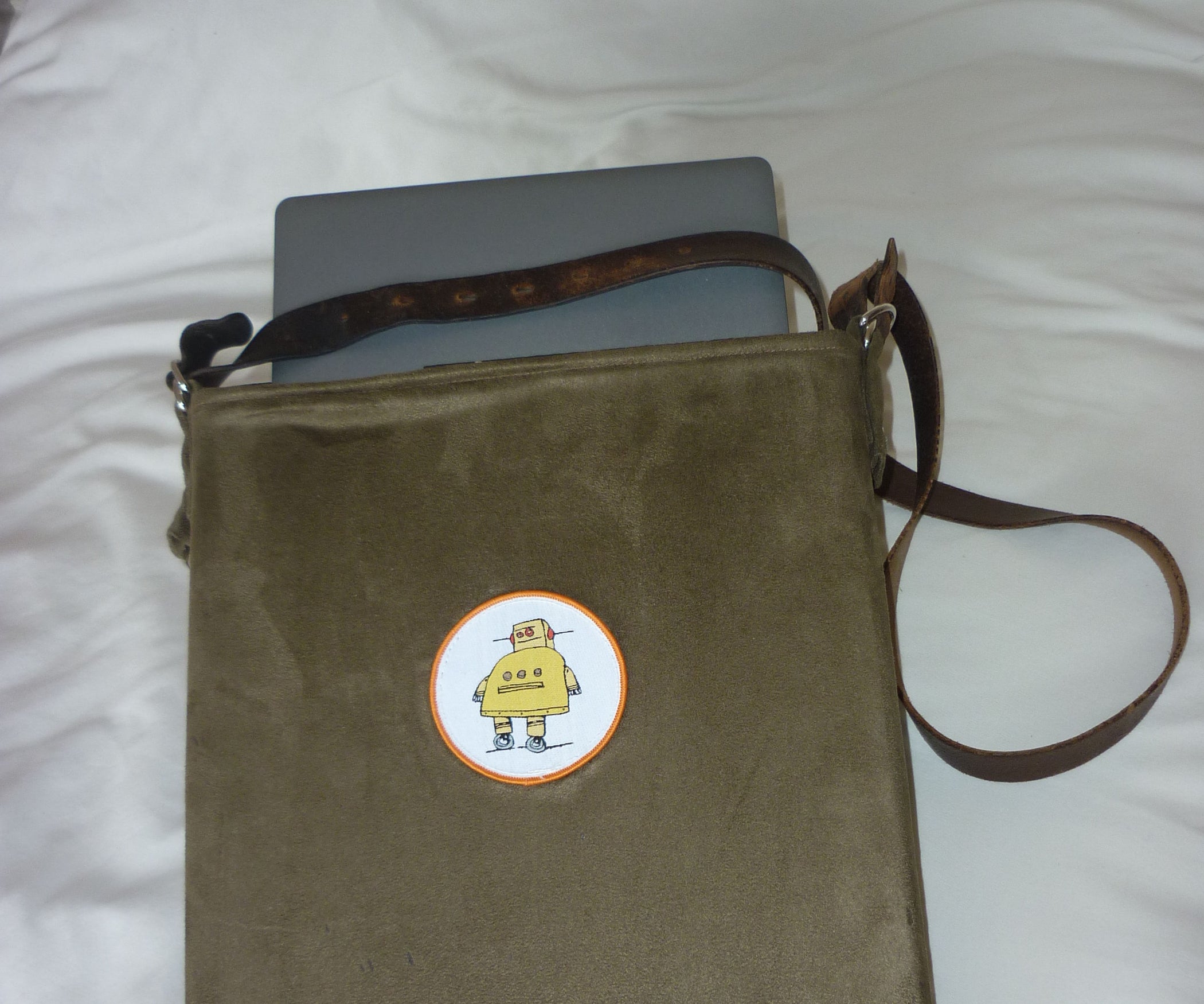 large laptop satchel