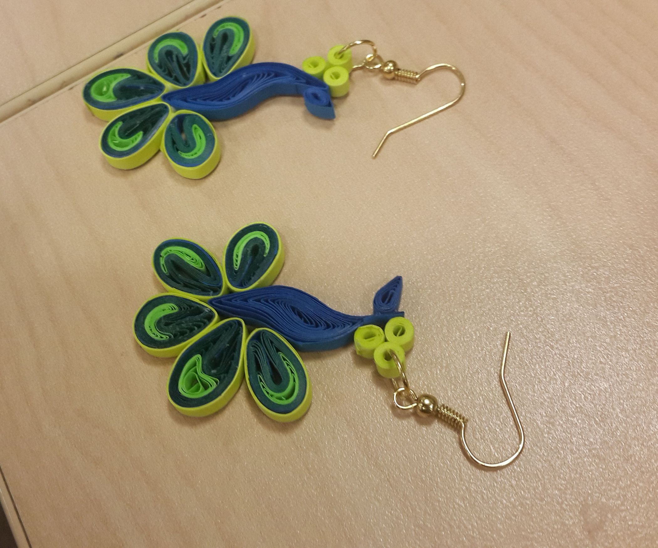 Quilled Peacock Earring 3 Steps Instructables