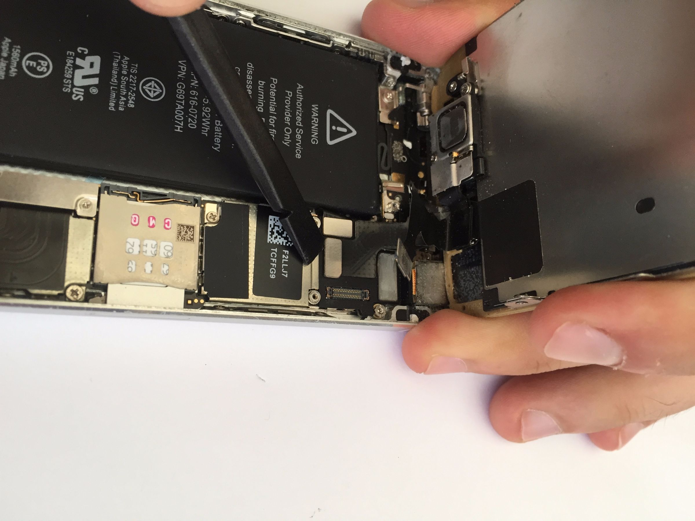 IPhone 5S & 5C Battery Replacement How To 9 Steps (with Pictures