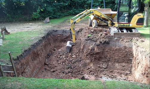 How to Dig Your Own Swimming Pool : 10 Steps (with Pictures ...