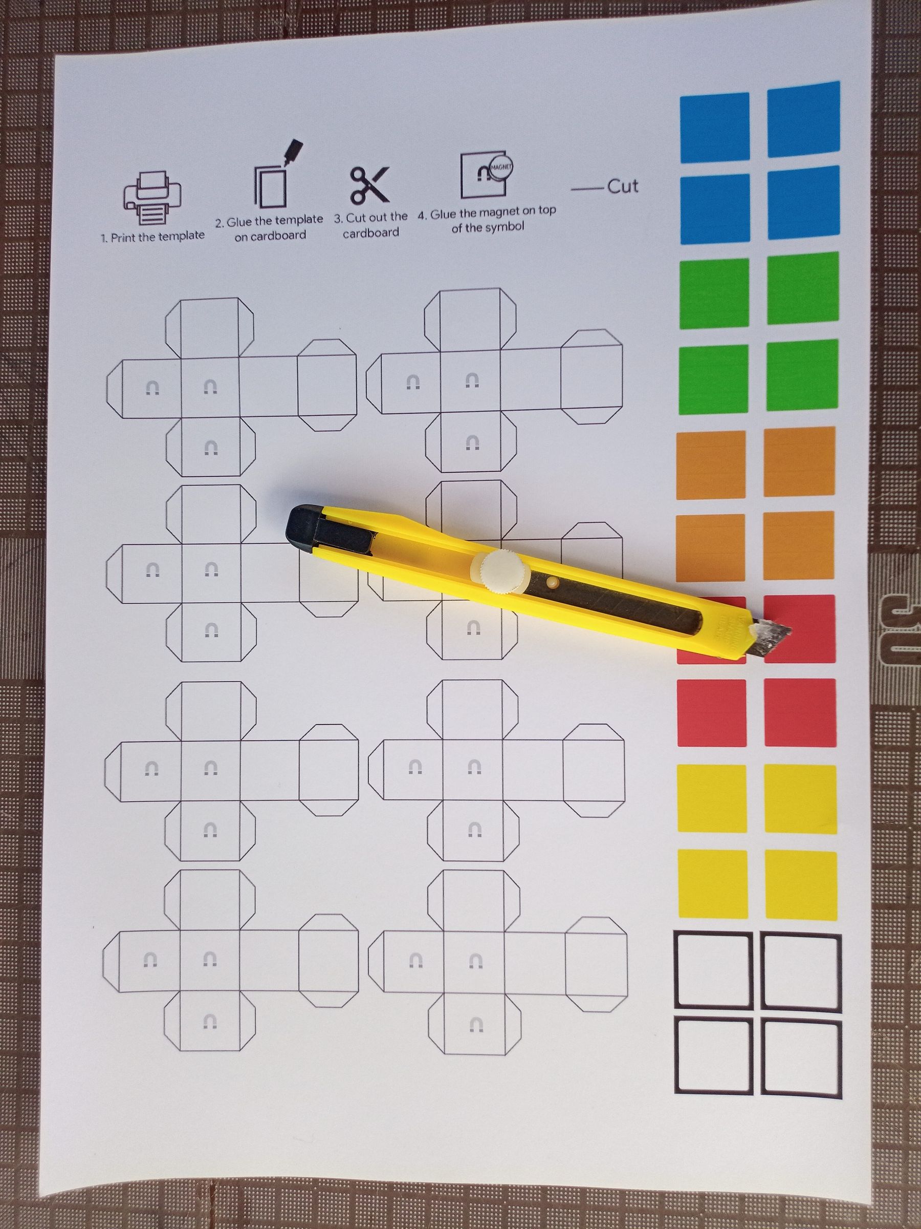 Cardboard 2x2 Rubik's Cube 8 Steps Instructables