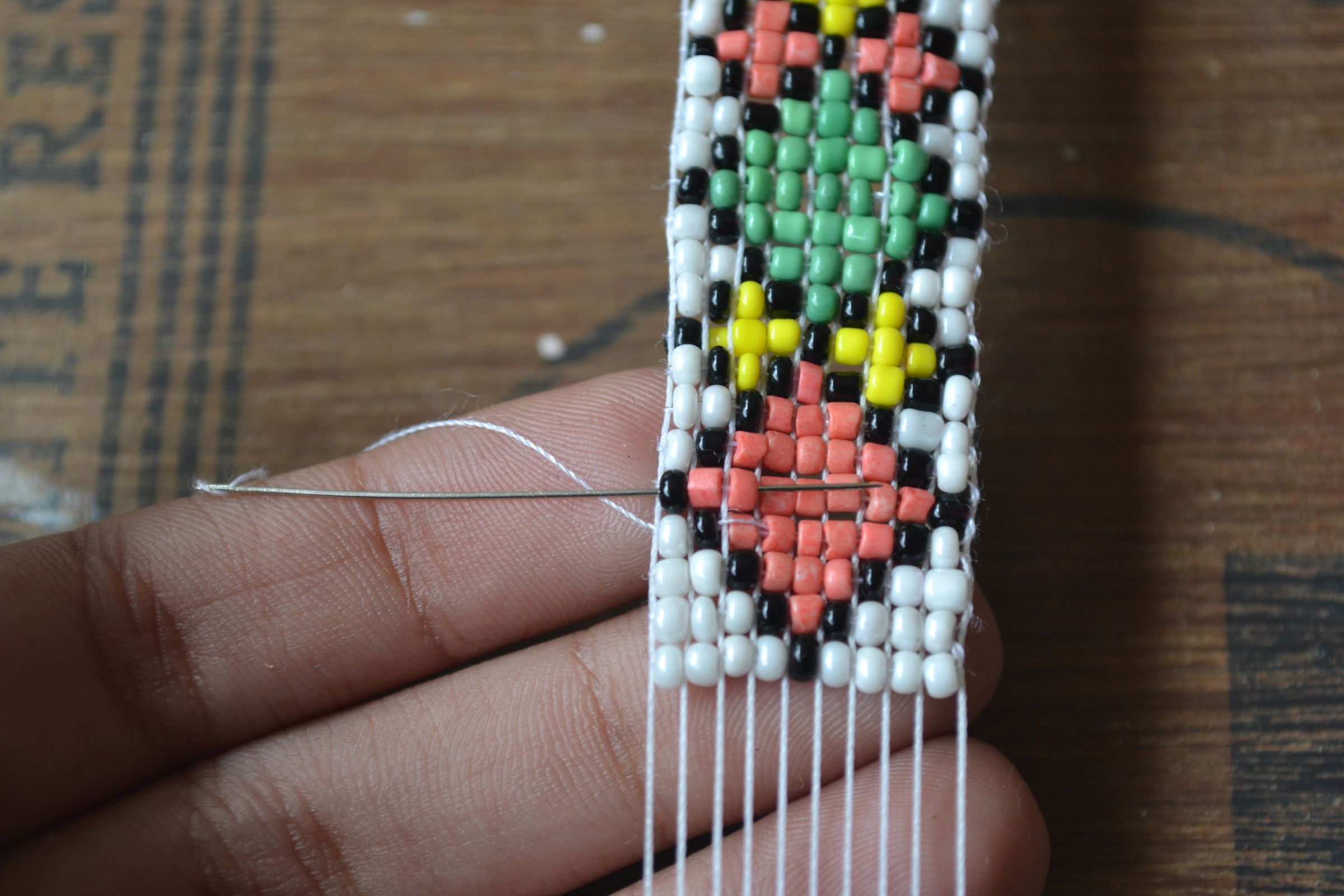 Bead Loom Bracelet Without a Loom! 13 Steps (with Pictures
