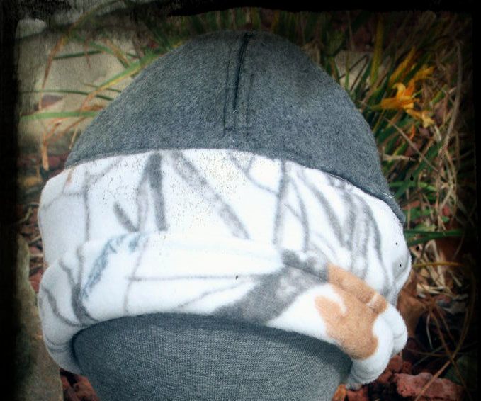 Zipper Pockets in a HAT? You Bet! 13 Steps (with Pictures