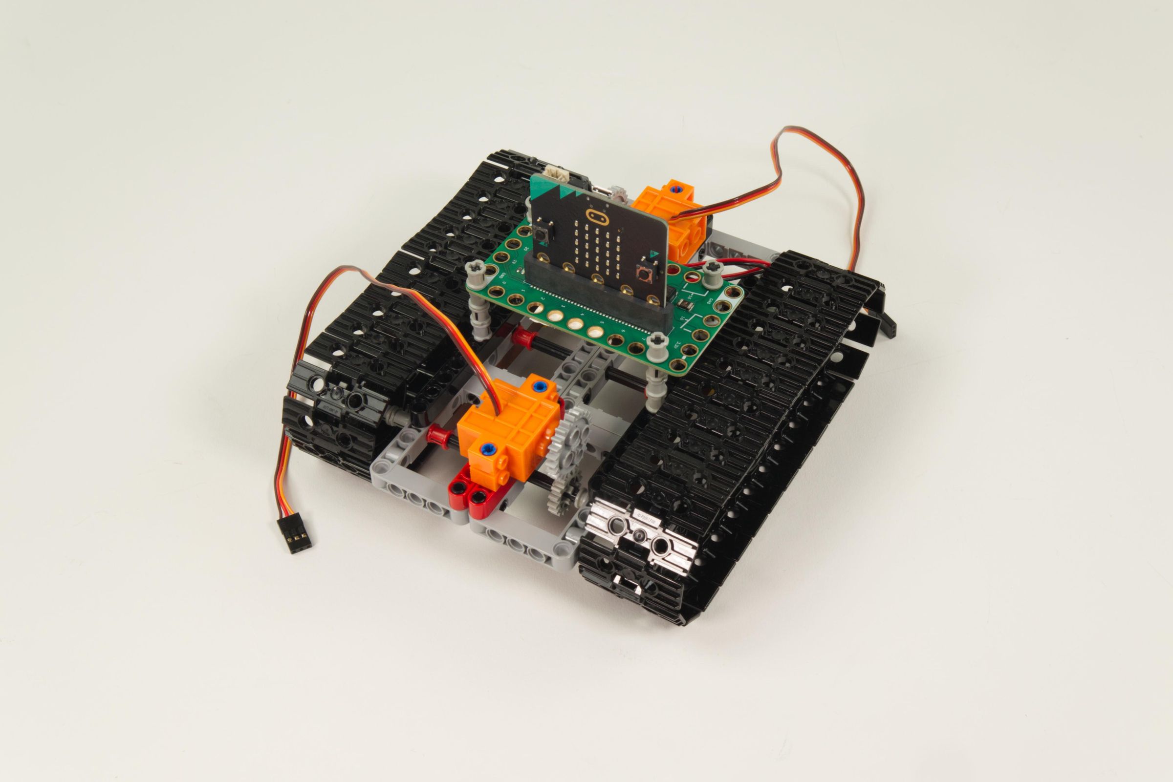 LEGO & Micro:bit RC Tank : 28 Steps (with Pictures) - Instructables