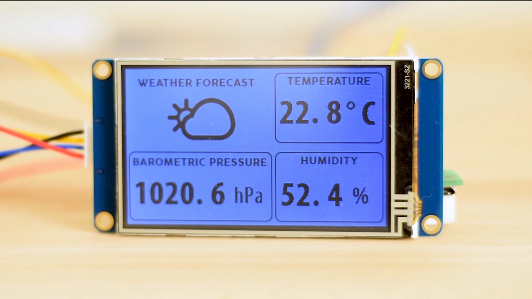 A weather station powered by ESP32