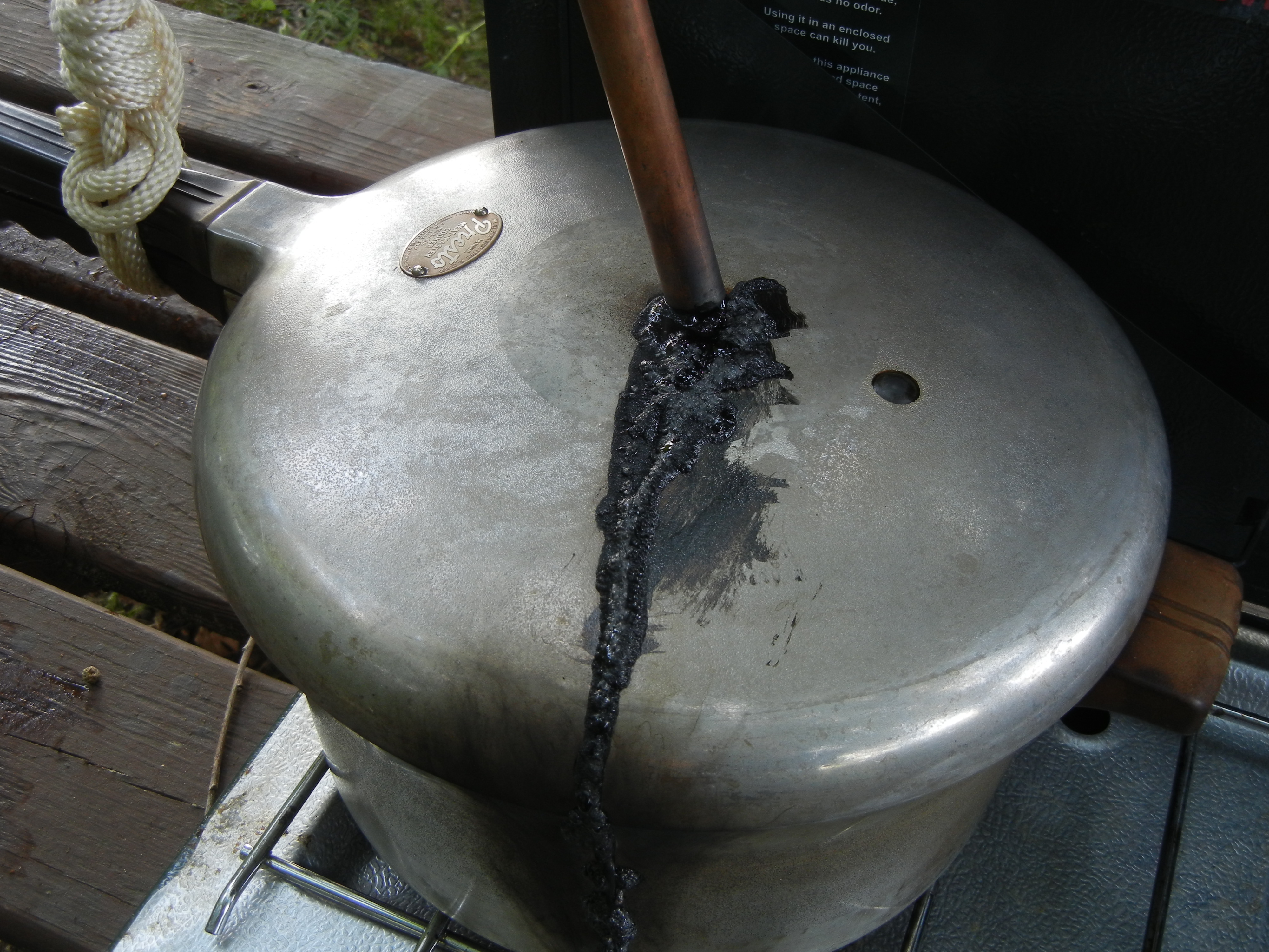 Make Wood Gas/ Wood Alcohol Instructables