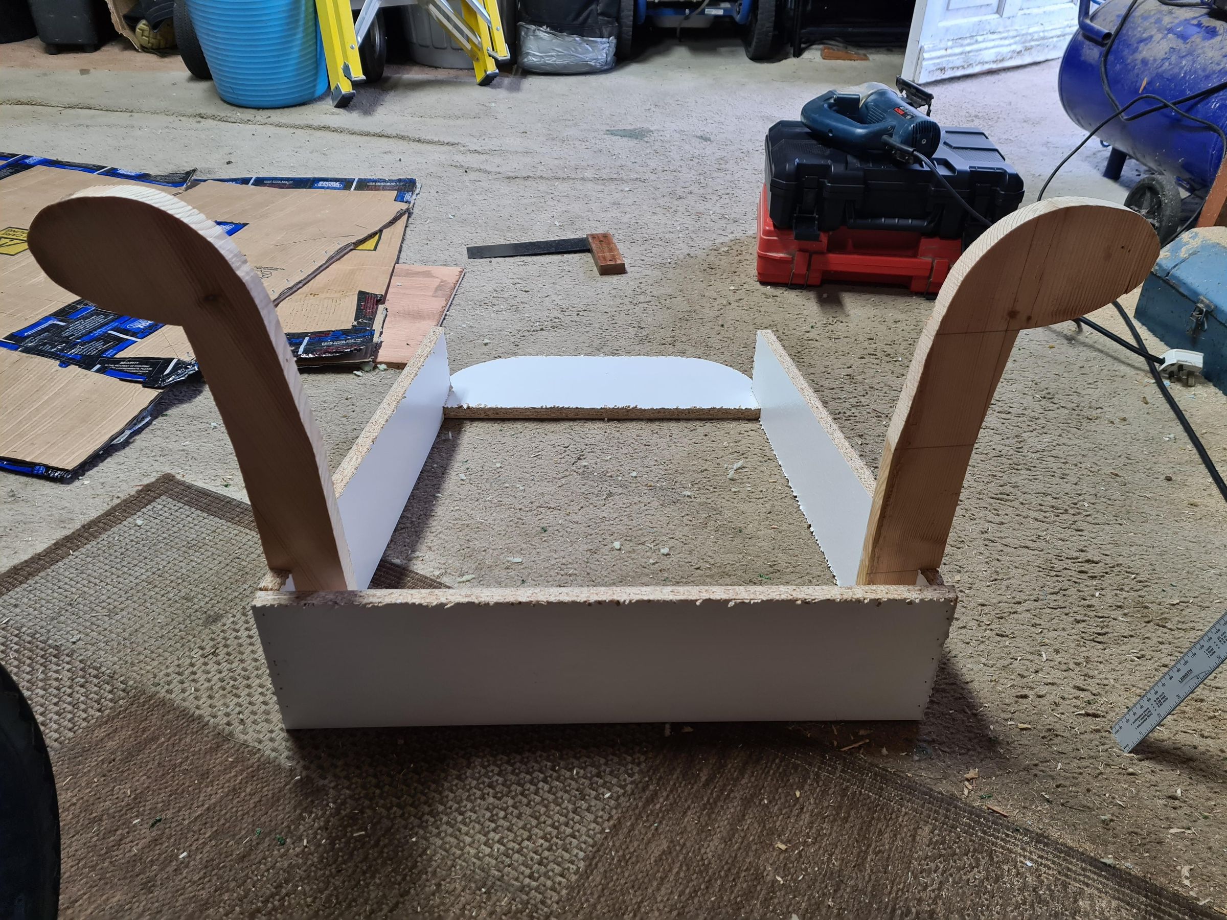 Wingback Armchair Full Build and Upholstery : 21 Steps (with Pictures ...