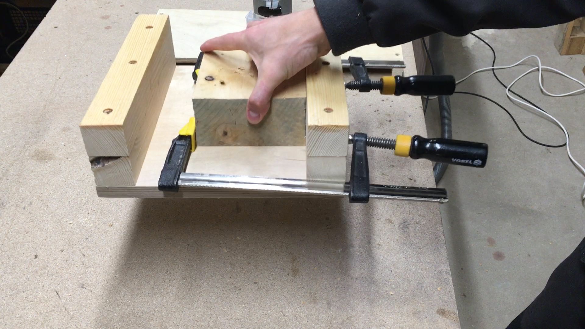 How to Make a Router Planer Jig for Wood Flattening 6 Steps (with