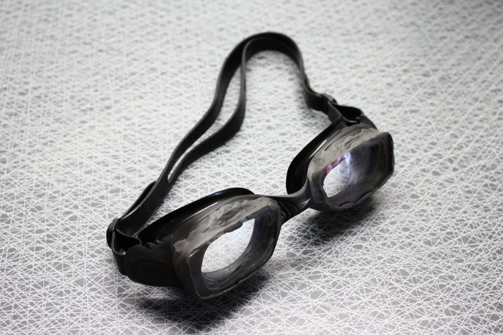 Make Your Own Prescription Swimming Goggles 4 Steps (with Pictures