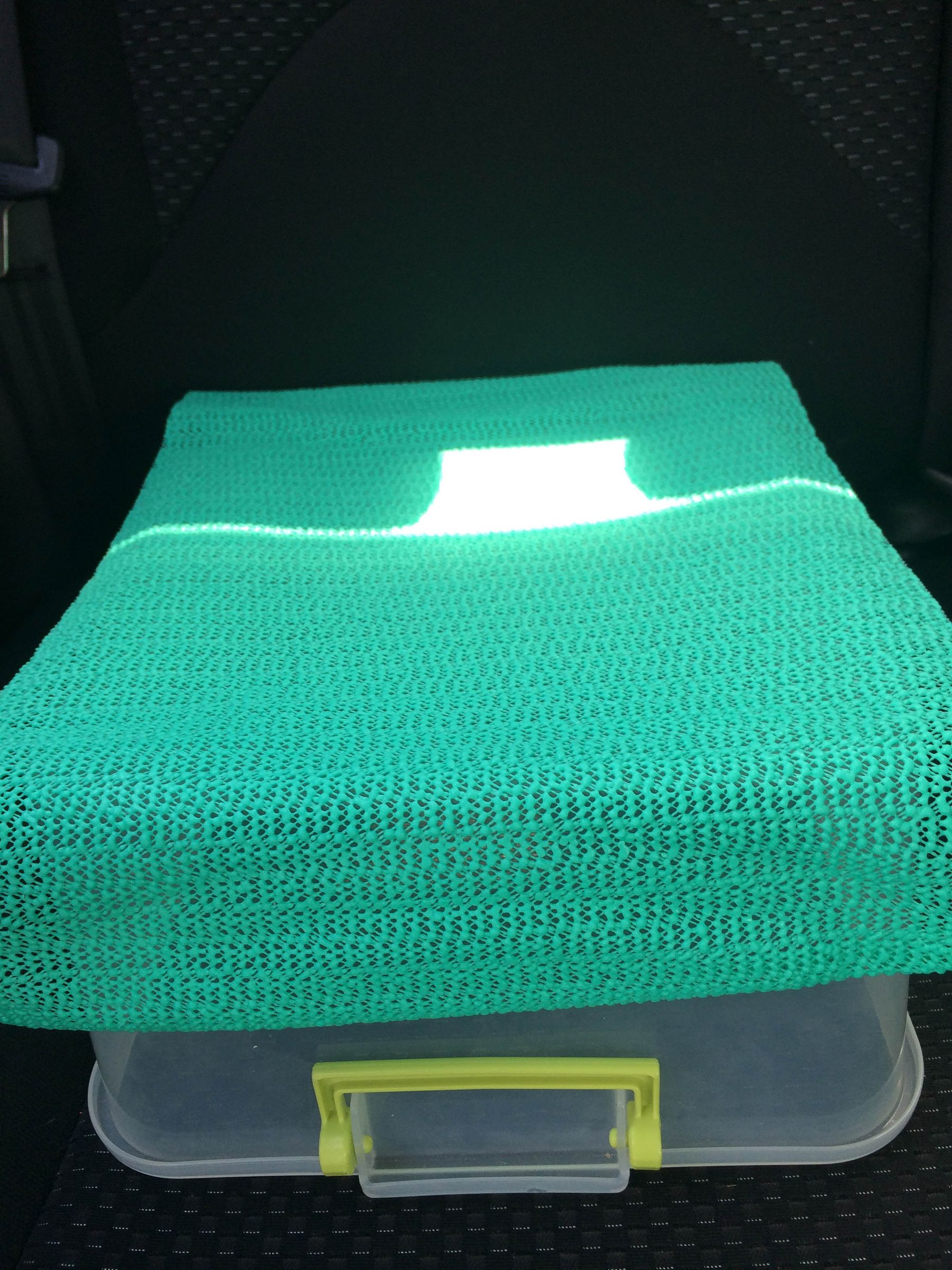 Cheap Safe Dog Car Seat 10 Steps (with Pictures) Instructables