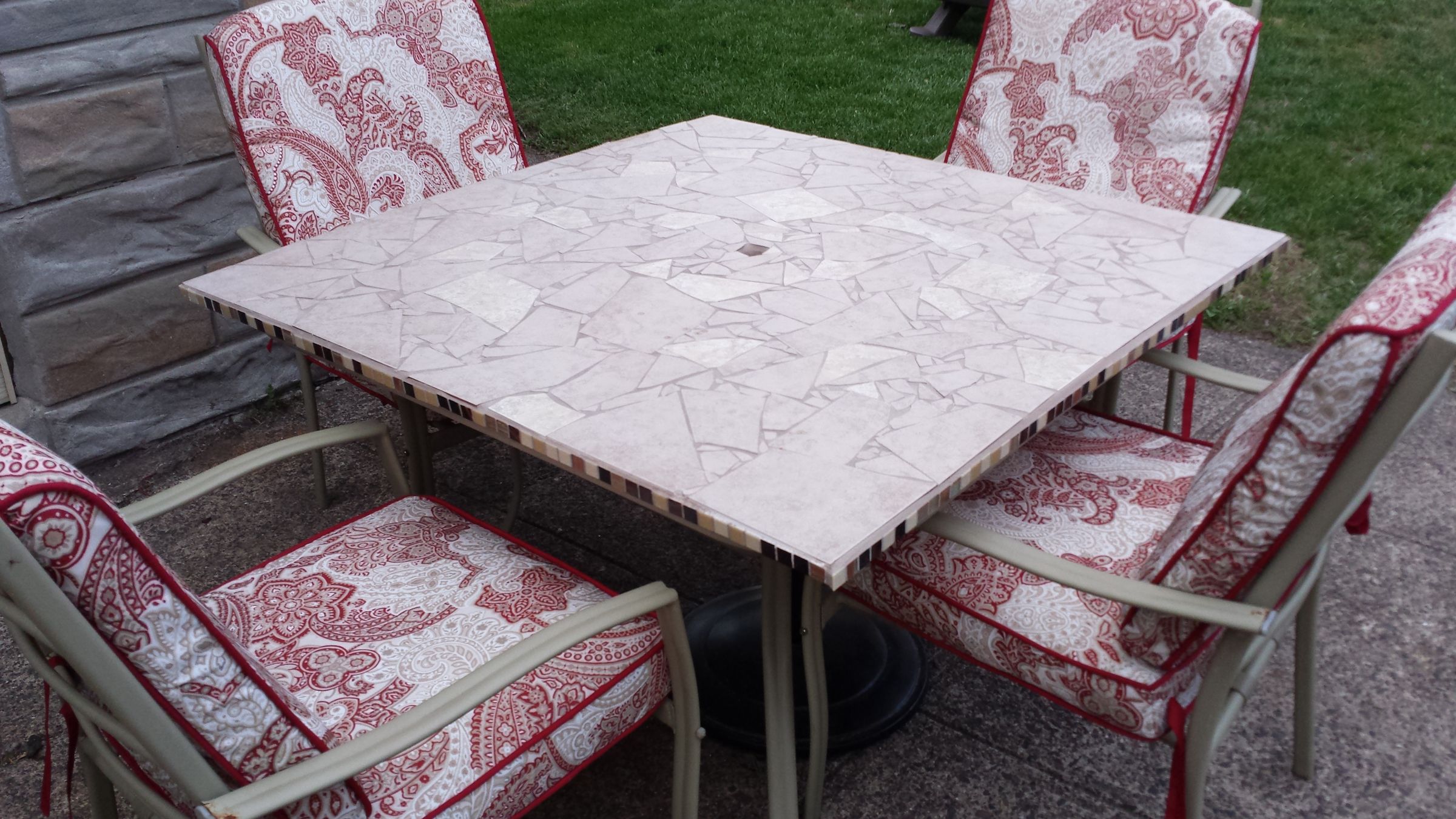 Fail! Patio Table Top Replacement 5 Steps (with Pictures) Instructables