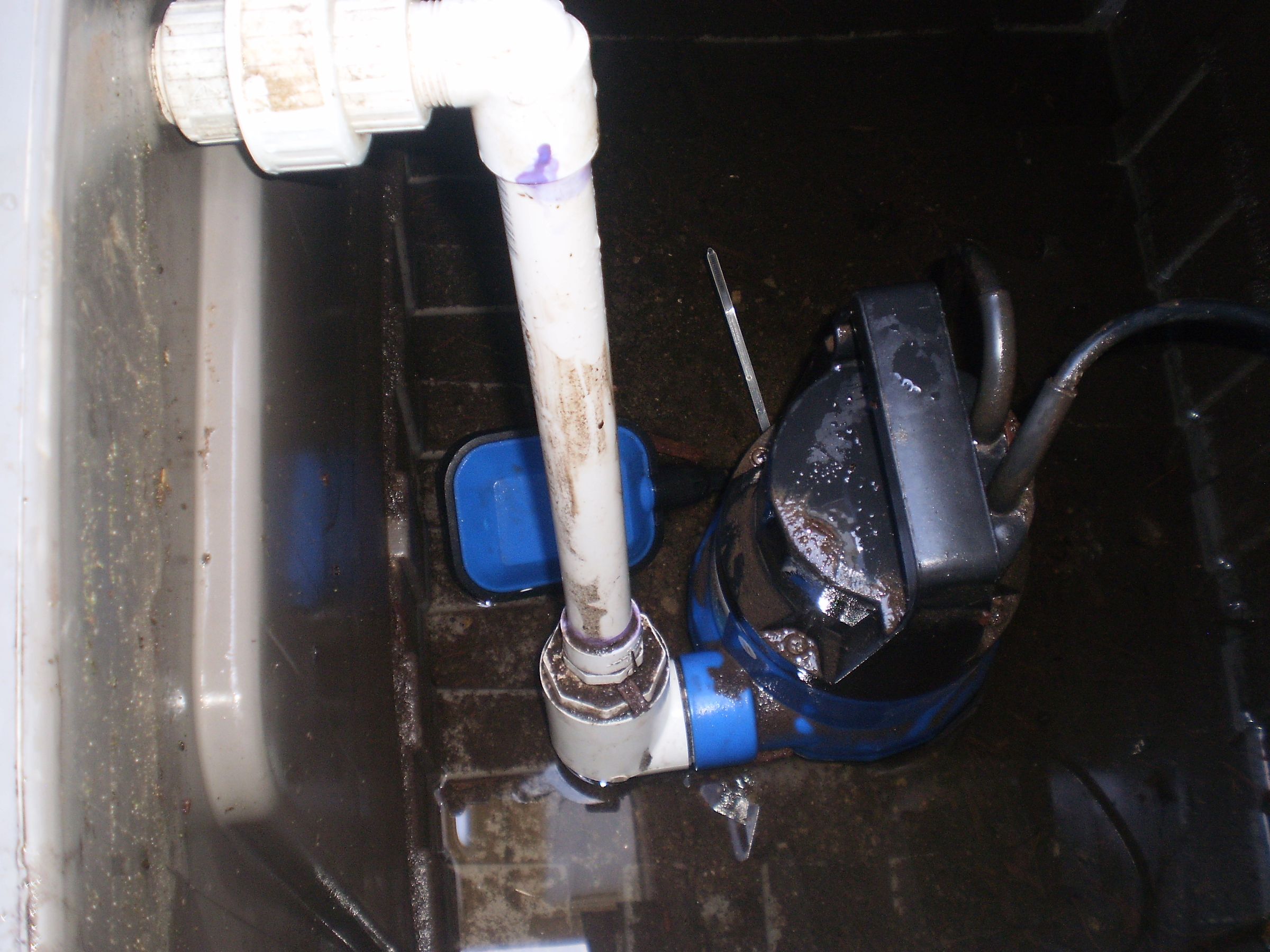 Rain Barrel Lawn Sprinkler 4 Steps Instructables