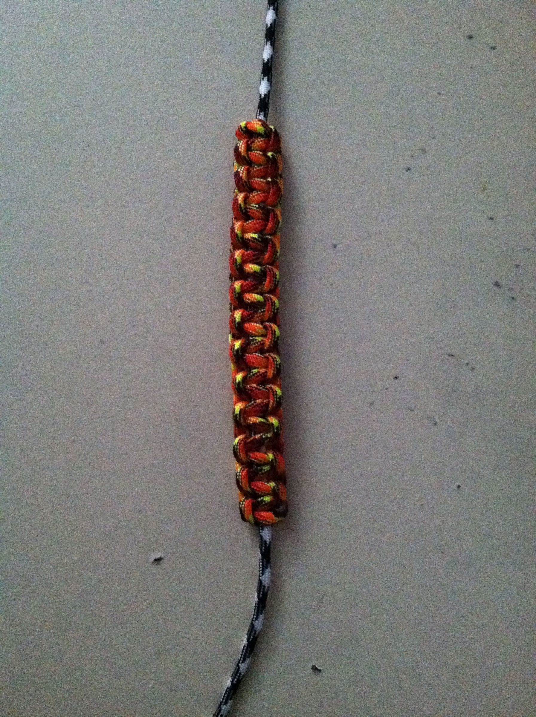 Paracord Bracelet Without Buckle (Tutorial) 8 Steps Instructables