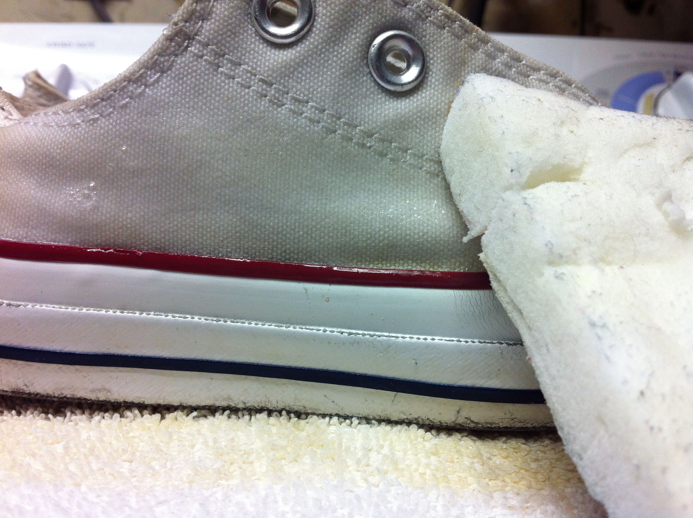How to Clean Your Chuck Taylors 4 Steps (with Pictures) Instructables