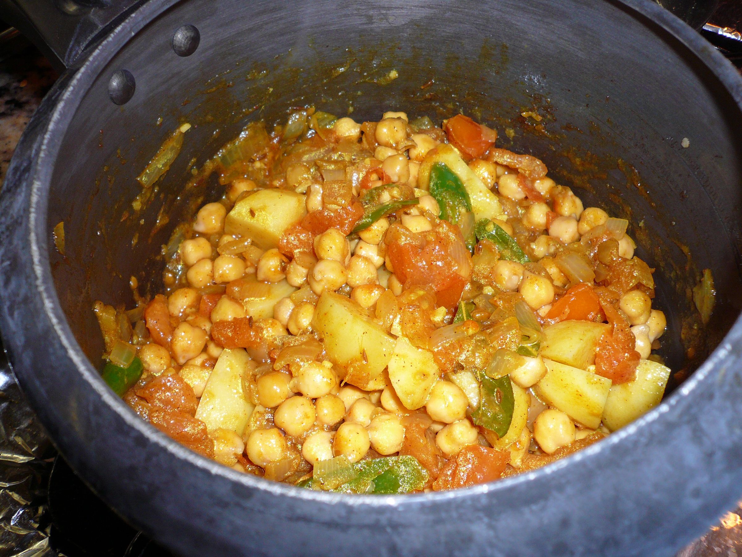 Garbanzo (chickpea) Hearty Soup With Potatoes (with Pictures