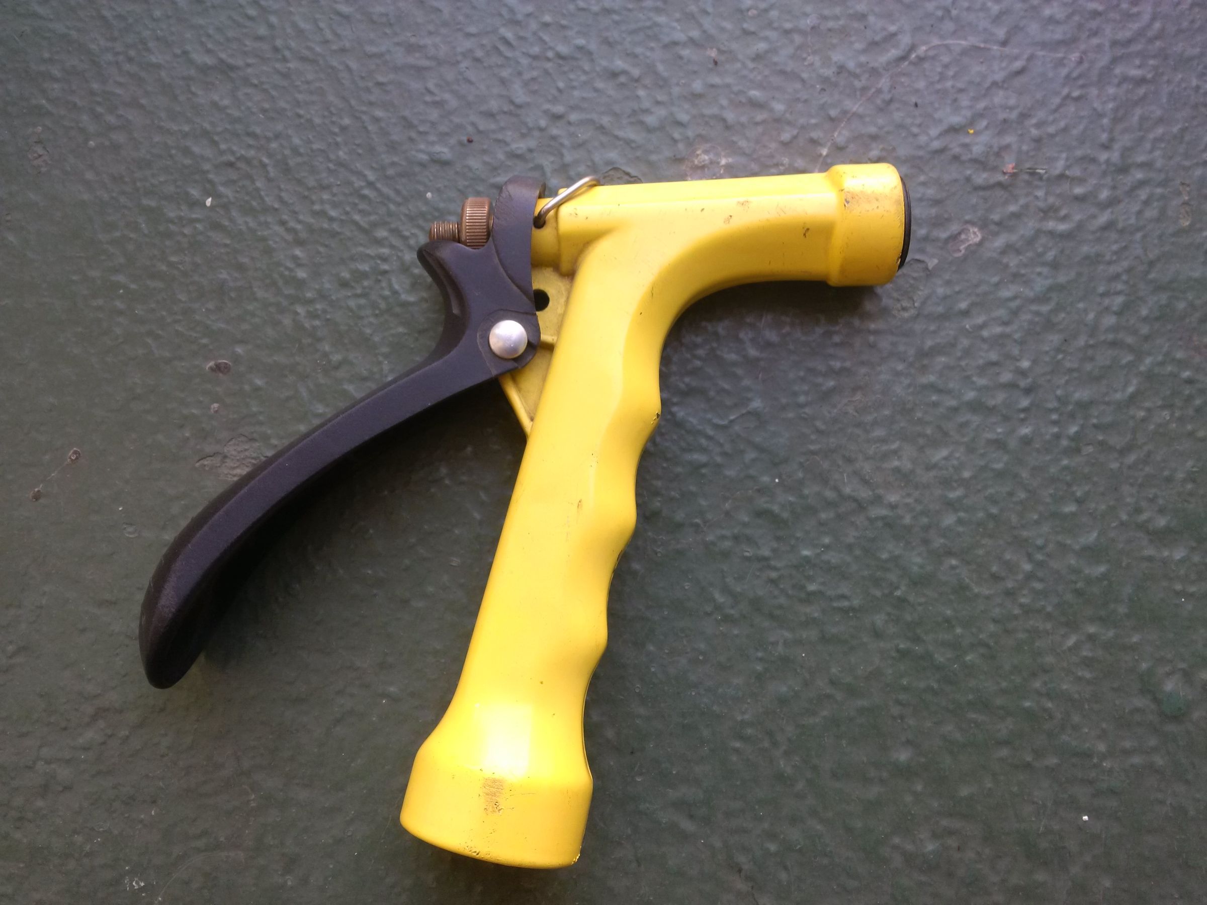 How to Repair a Hose Nozzle 4 Steps (with Pictures) Instructables