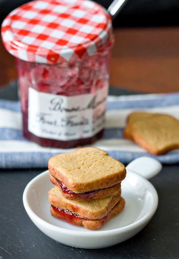 Peanut Butter and Jelly Sandwich Cookies (with Pictures) Instructables