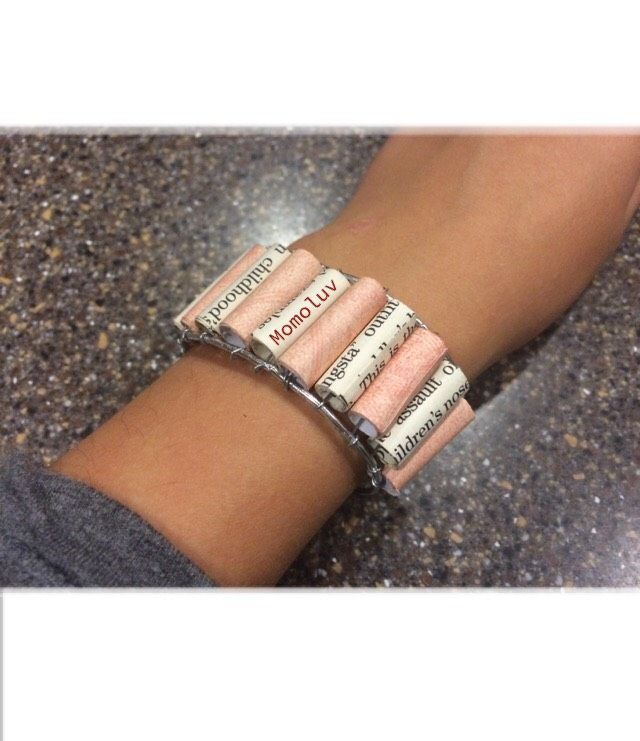 book page bracelet DIY Project DIY Project Image