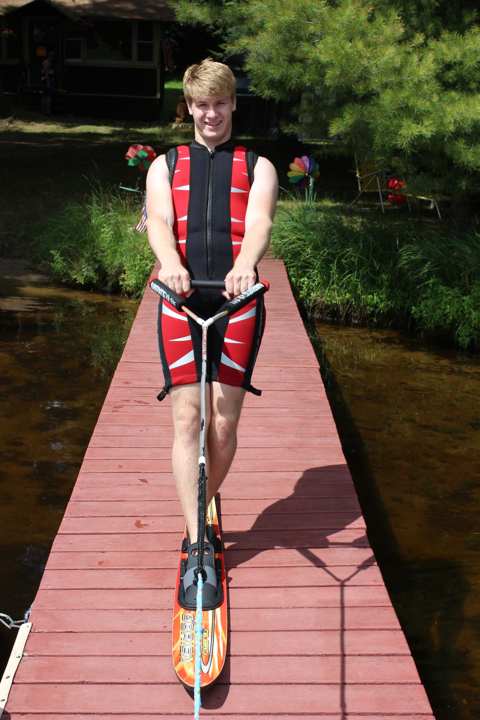 How to Barefoot Waterski 8 Steps (with Pictures) Instructables