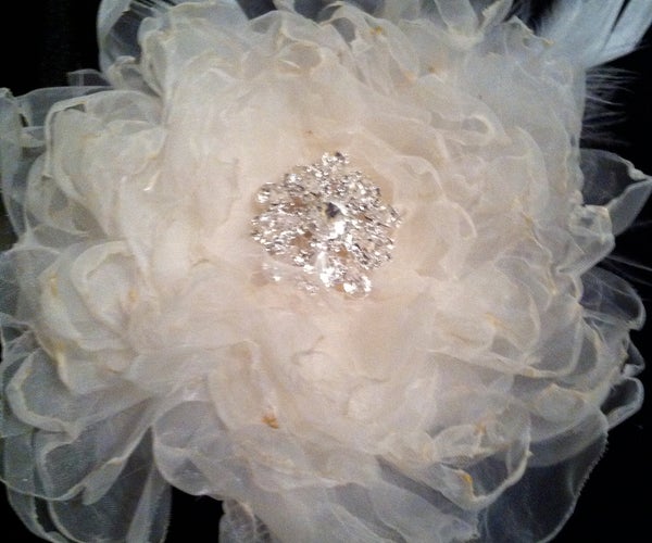 {SERENA} How to Make a Diy Wedding Fabric Flower Fascinator