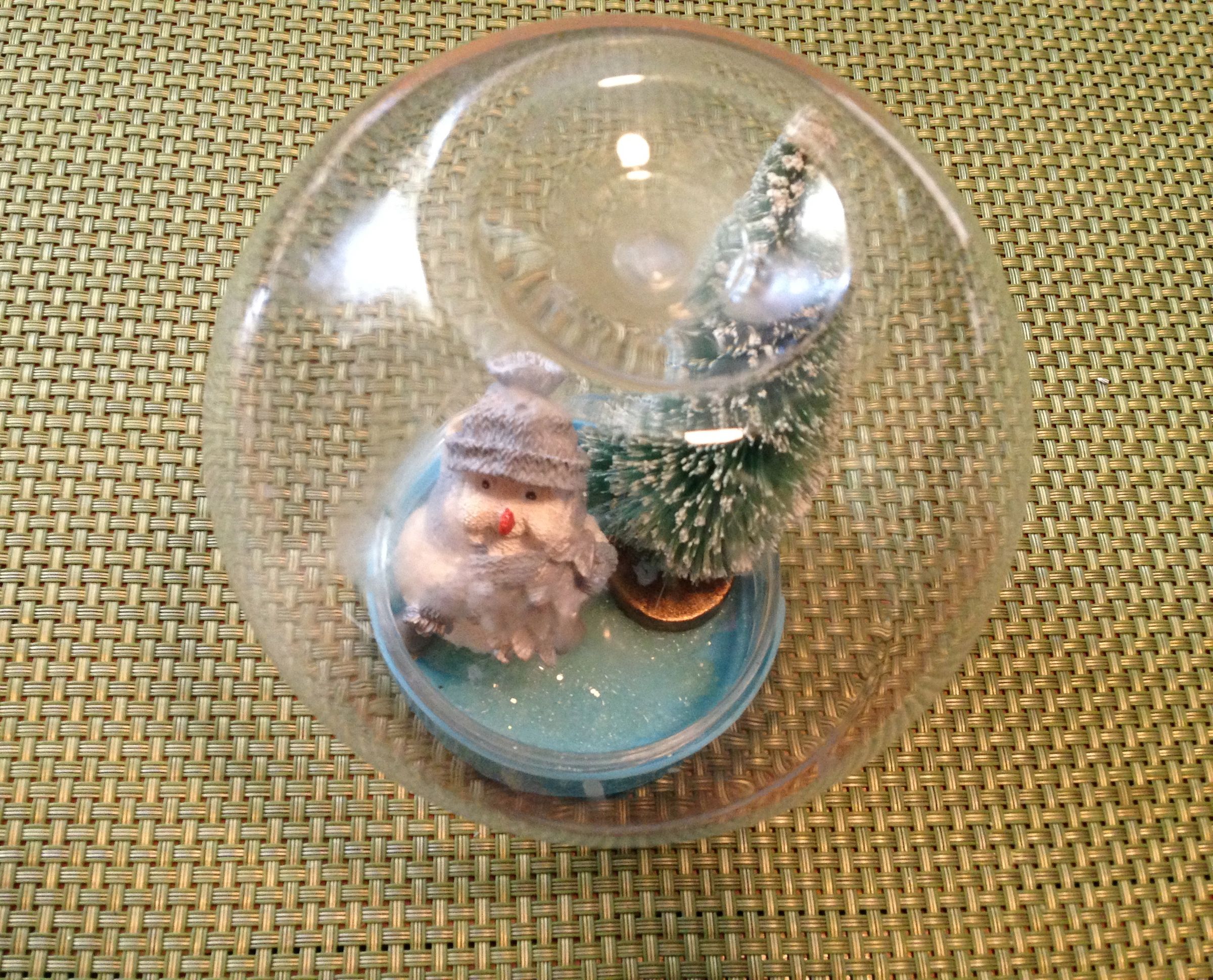 DIY Glitter Snow Globe 3 Steps Instructables