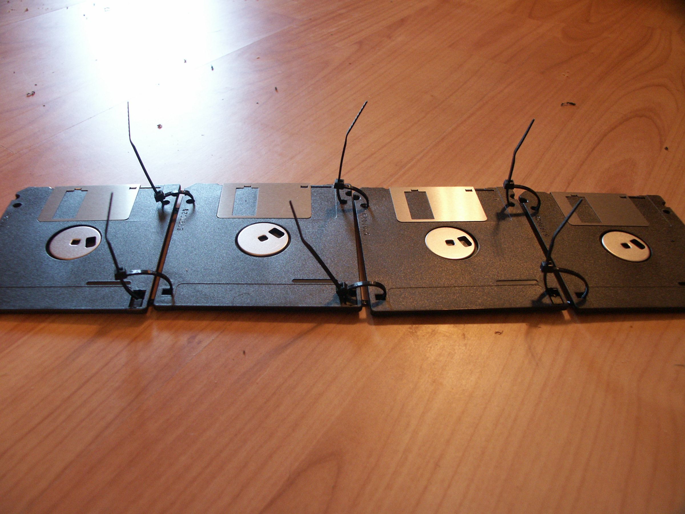 Floppy Disk Pen Holder 5 Steps Instructables