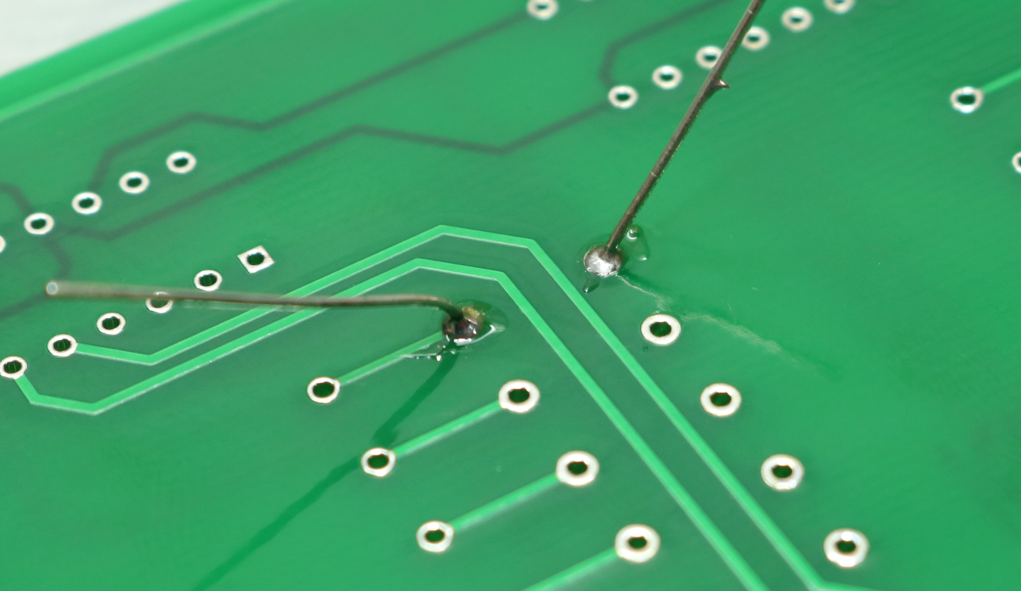 How to Solder (THT) 7 Steps Instructables