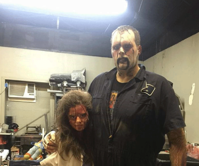 7ft tall halloween costumes DIY Project DIY Project Image