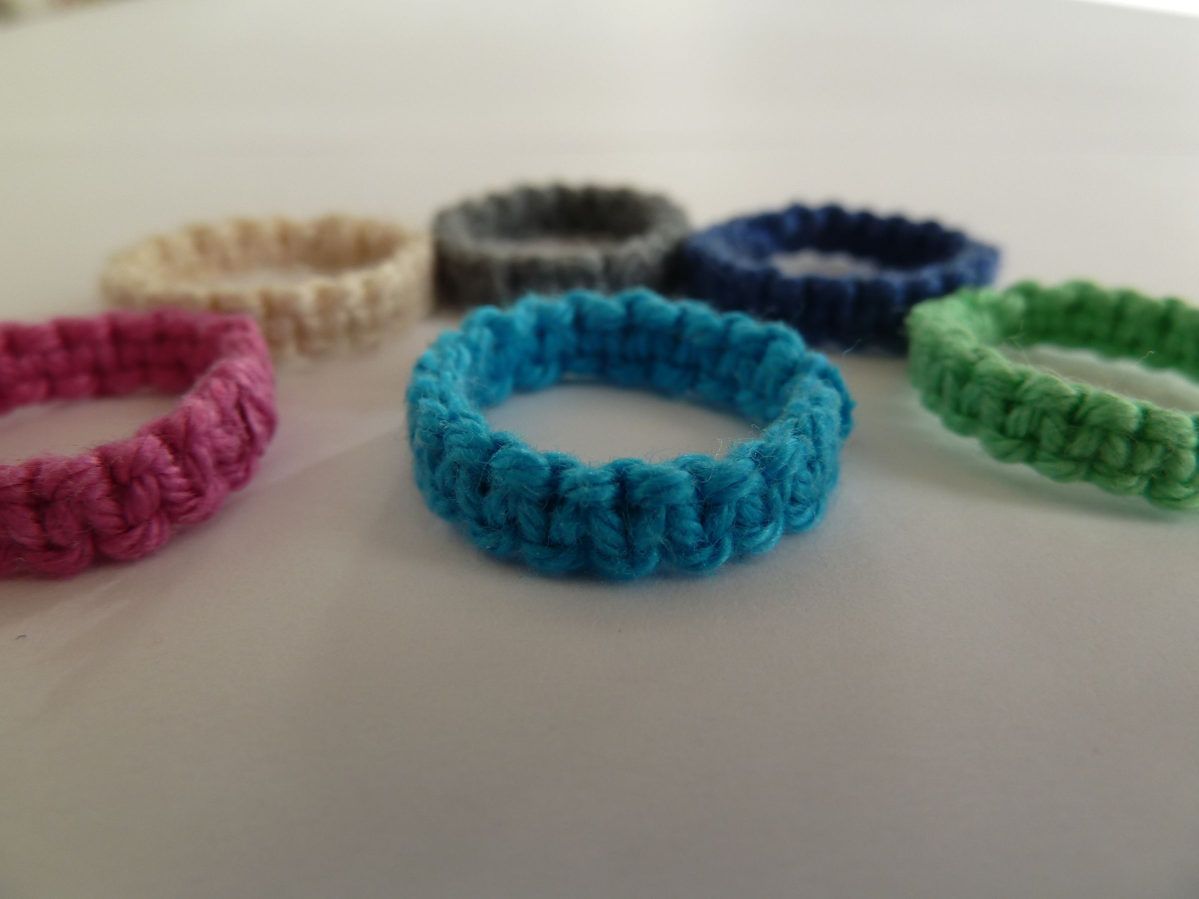 Macrame Rings : 5 Steps (with Pictures) - Instructables